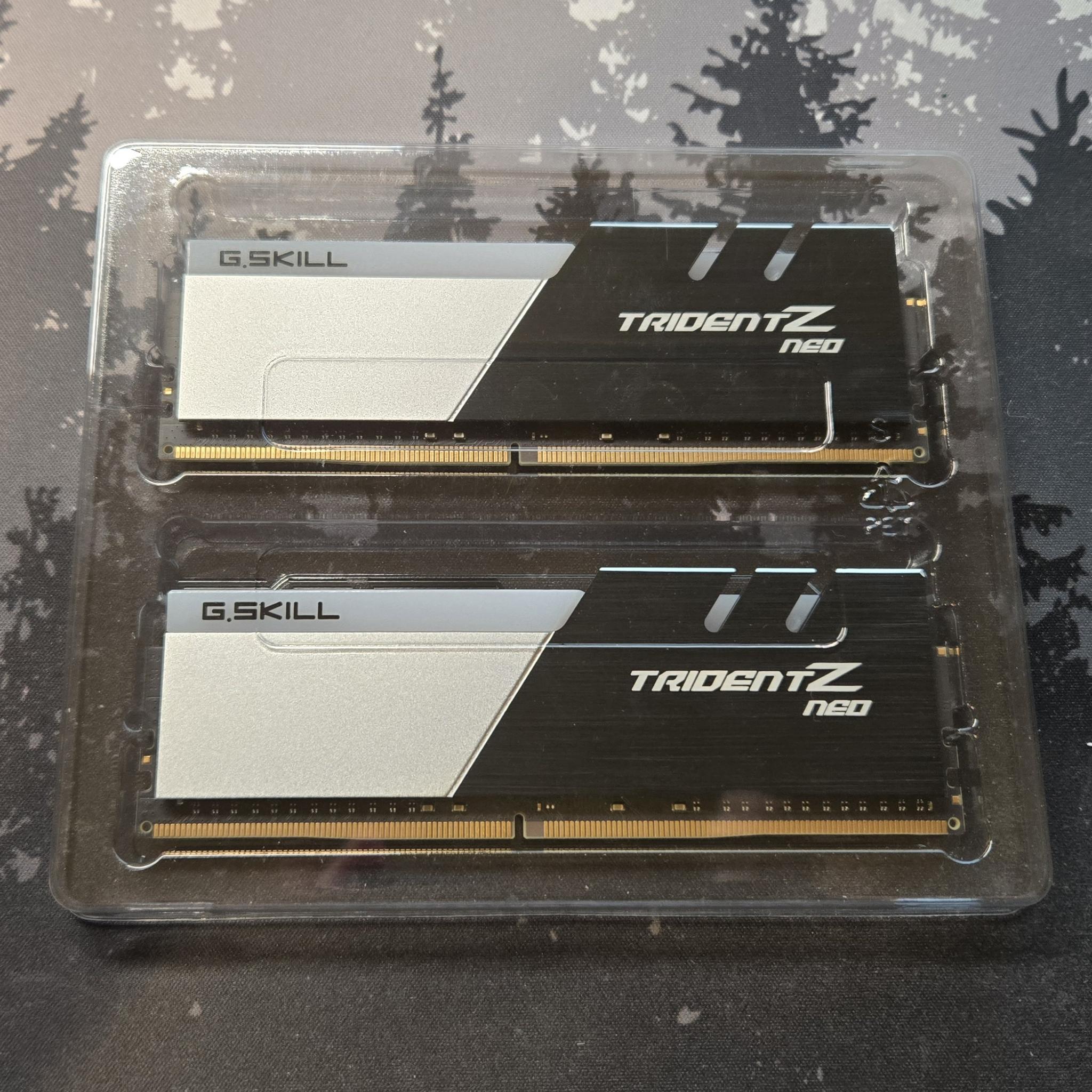 G.Skill Trident Z Neo 32 GB (2 x 16 GB) (DDR4-3600 CL16)