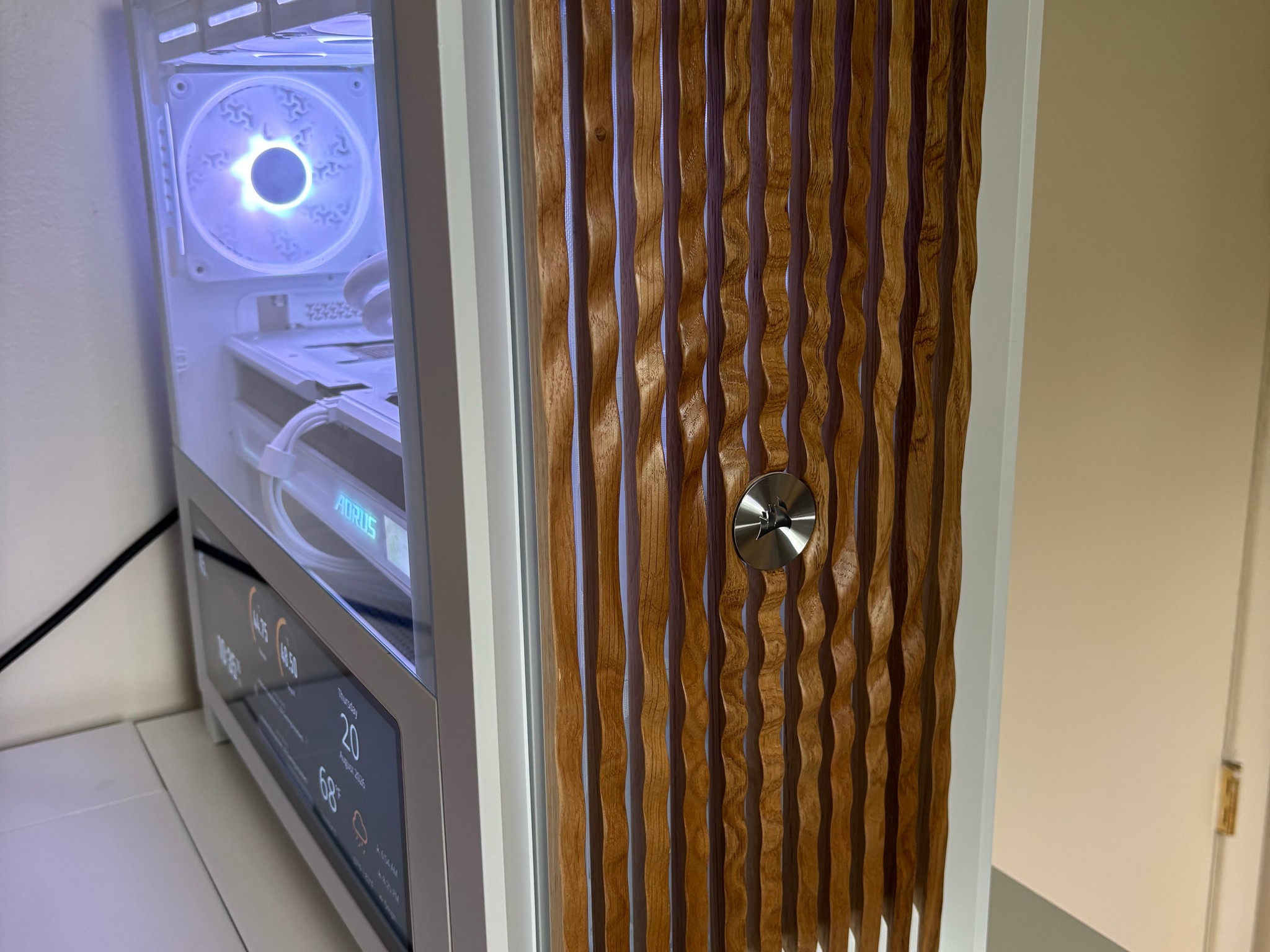 ICE KING   RYZEN 9850X3D | NVIDIA RTX 5090 | 32GB DDR5 6400 |