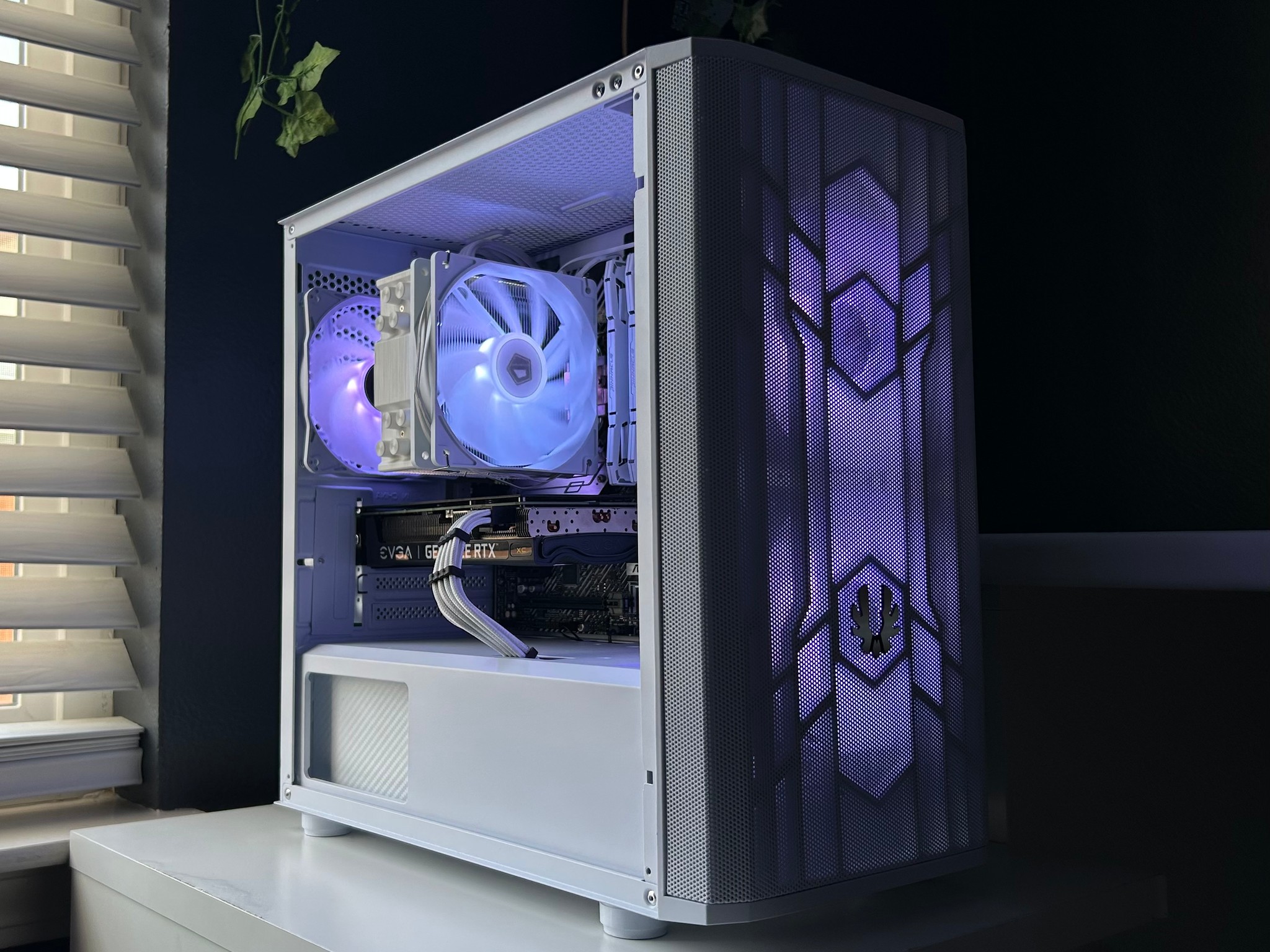 ⚪ 🟣 ⚪ RTX 3060 12GB // Intel i5 11400F