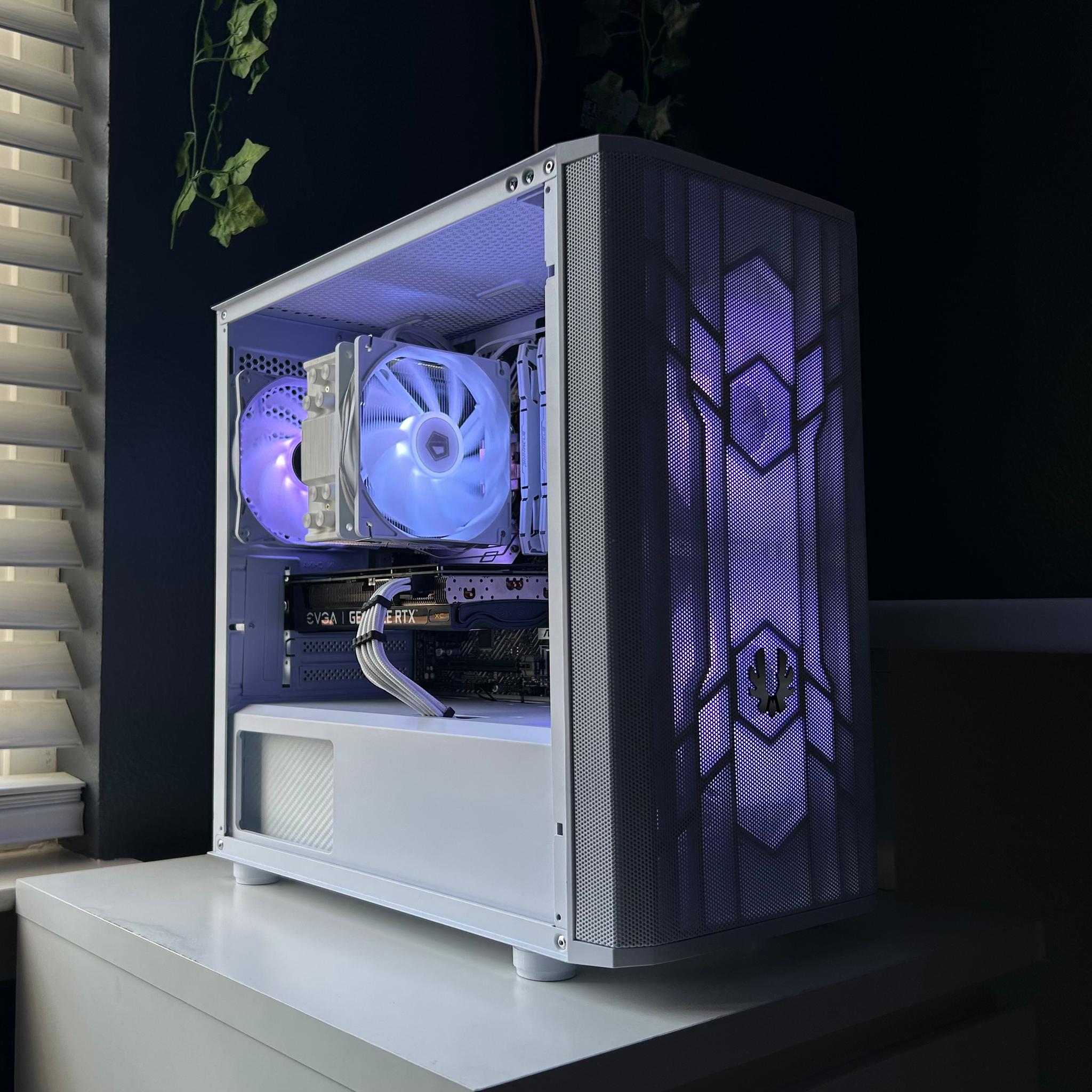 ⚪ 🟣 ⚪ RTX 3060 12GB // Intel i5 11400F