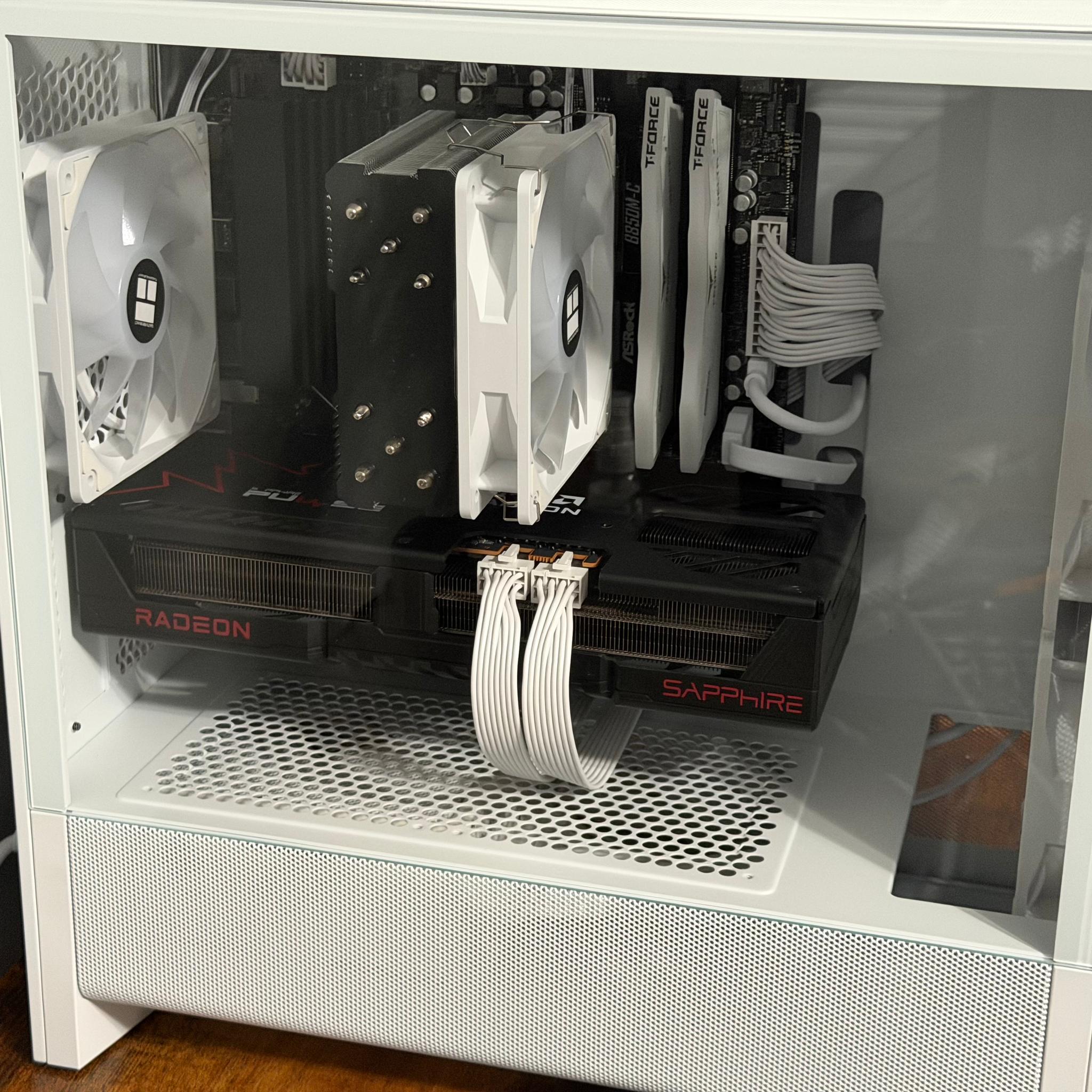 Gaming PC AMD RX 9070 16GB, Ryzen 5 7500X3D, 16GB DDR5, 2TB Gen4 NVME, A Tier 850W PSU, Win11 Pro