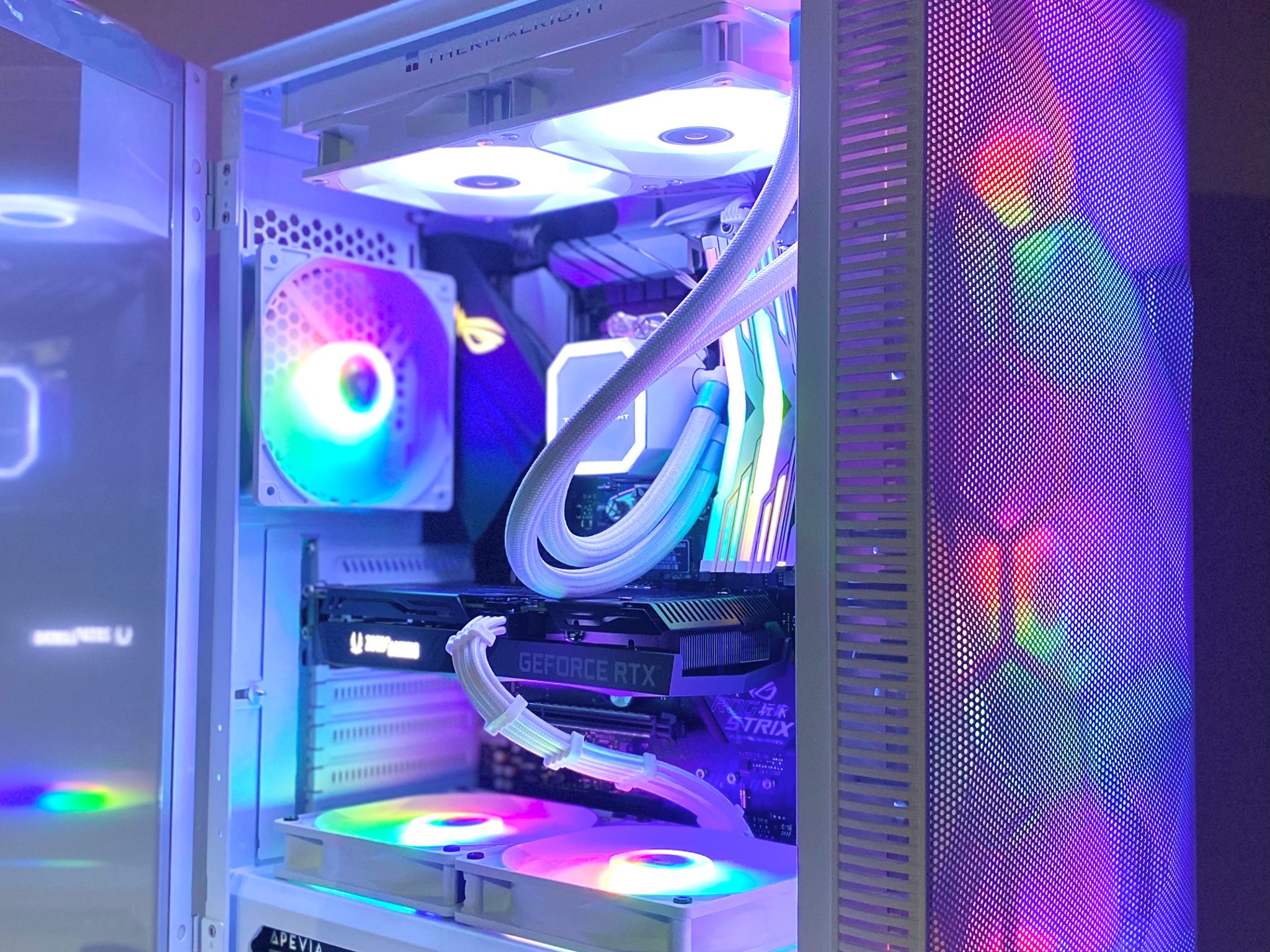 (Liquid Cooled) White⚪️Gaming PC| RTX 3060TI | Ryzen 5@4GHz| 16GB DDR4 RAM| 1TB NVMe SSD| Windows 11