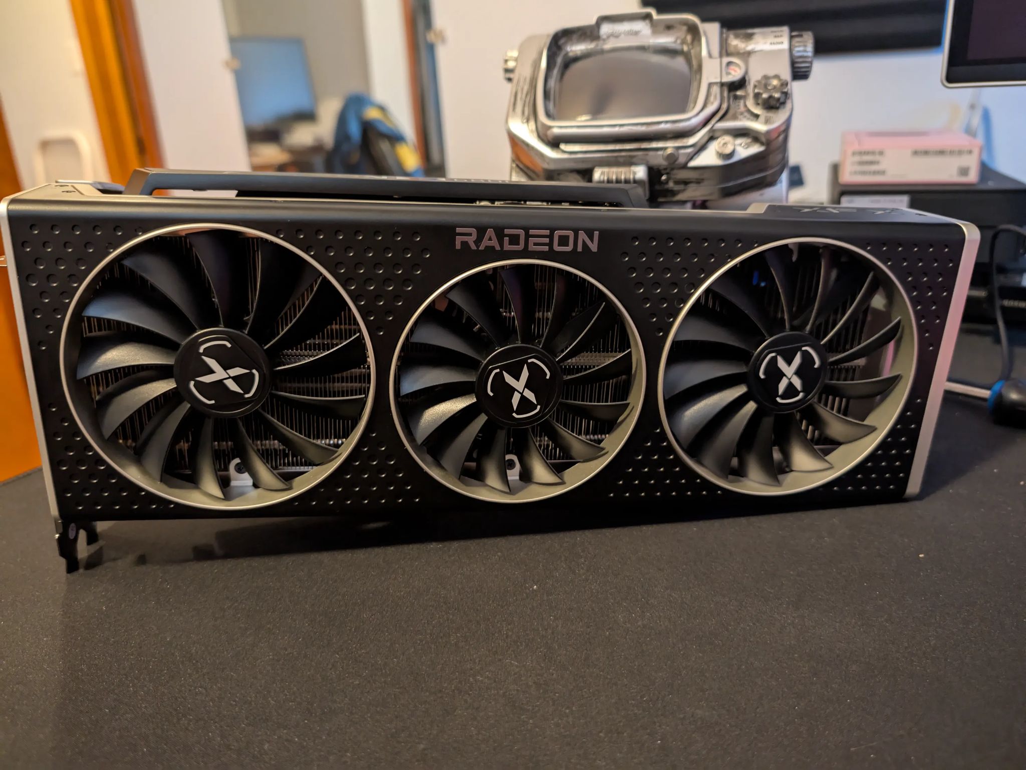 6800XT XFX MERC RX-68XTAL V1.5