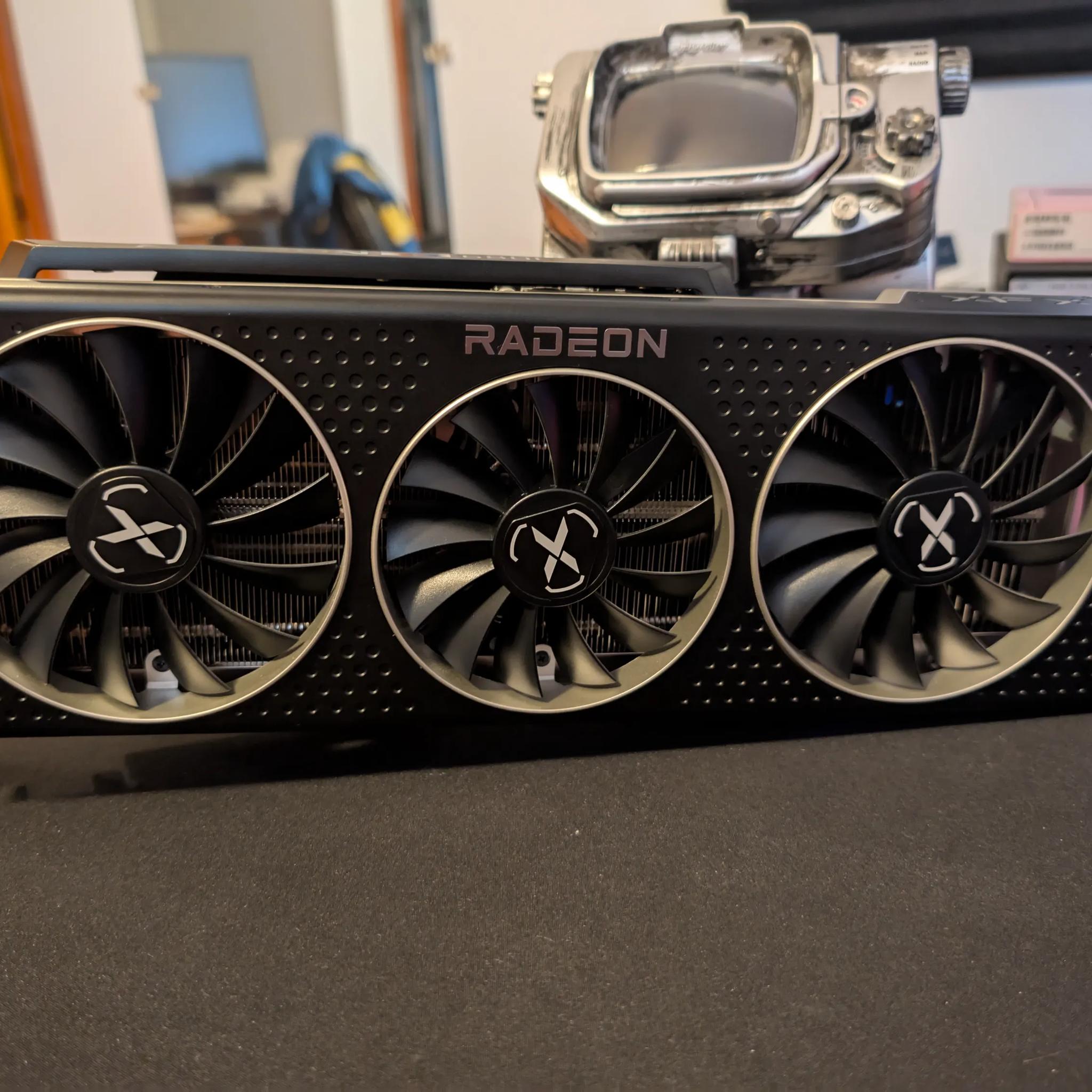 6800XT XFX MERC RX-68XTAL V1.5