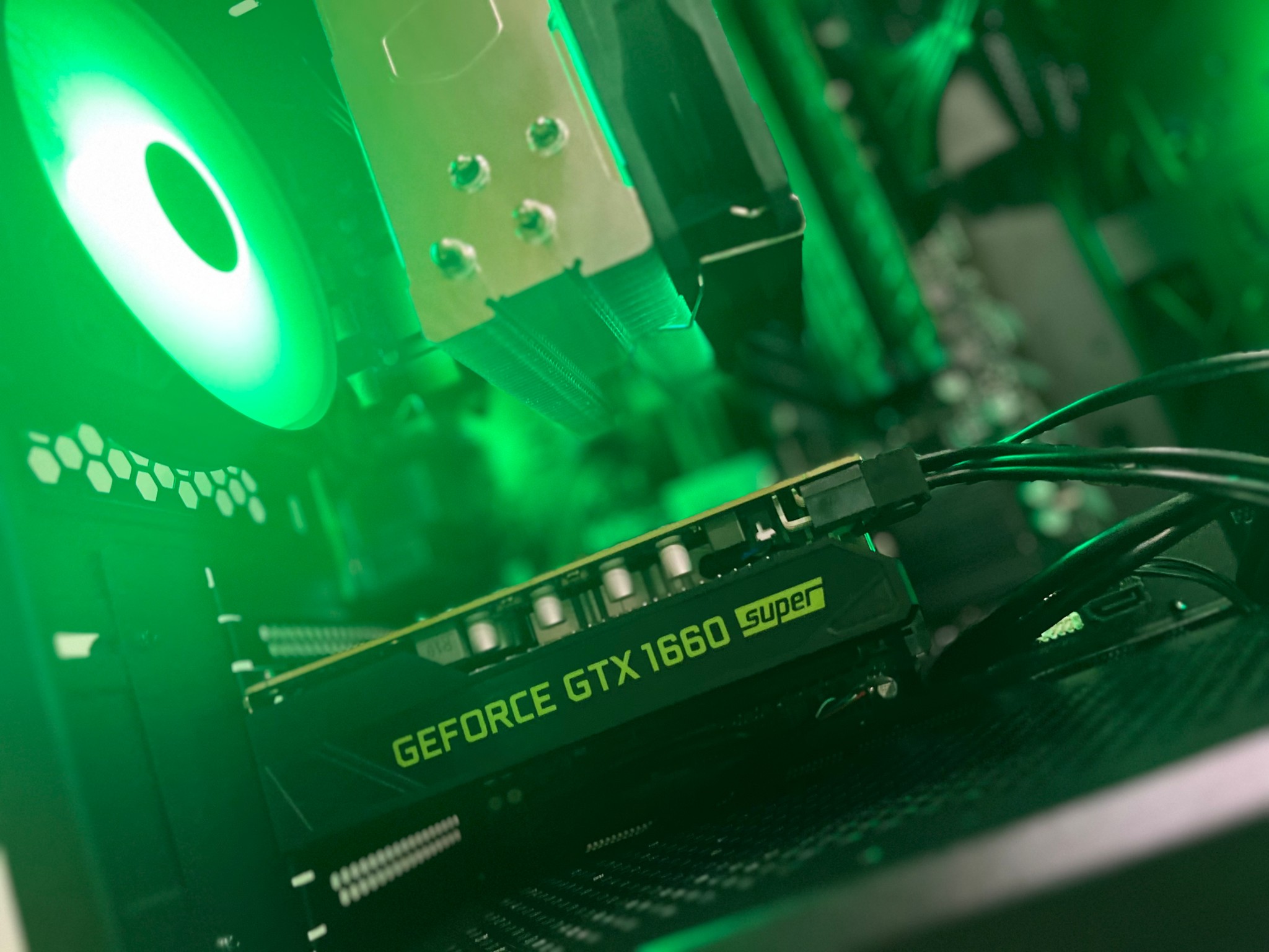 GTX 1660 Super | Ryzen 5 3600 | 16 GB RAM | Sky Striker 🌌🗡️Gaming Pc
