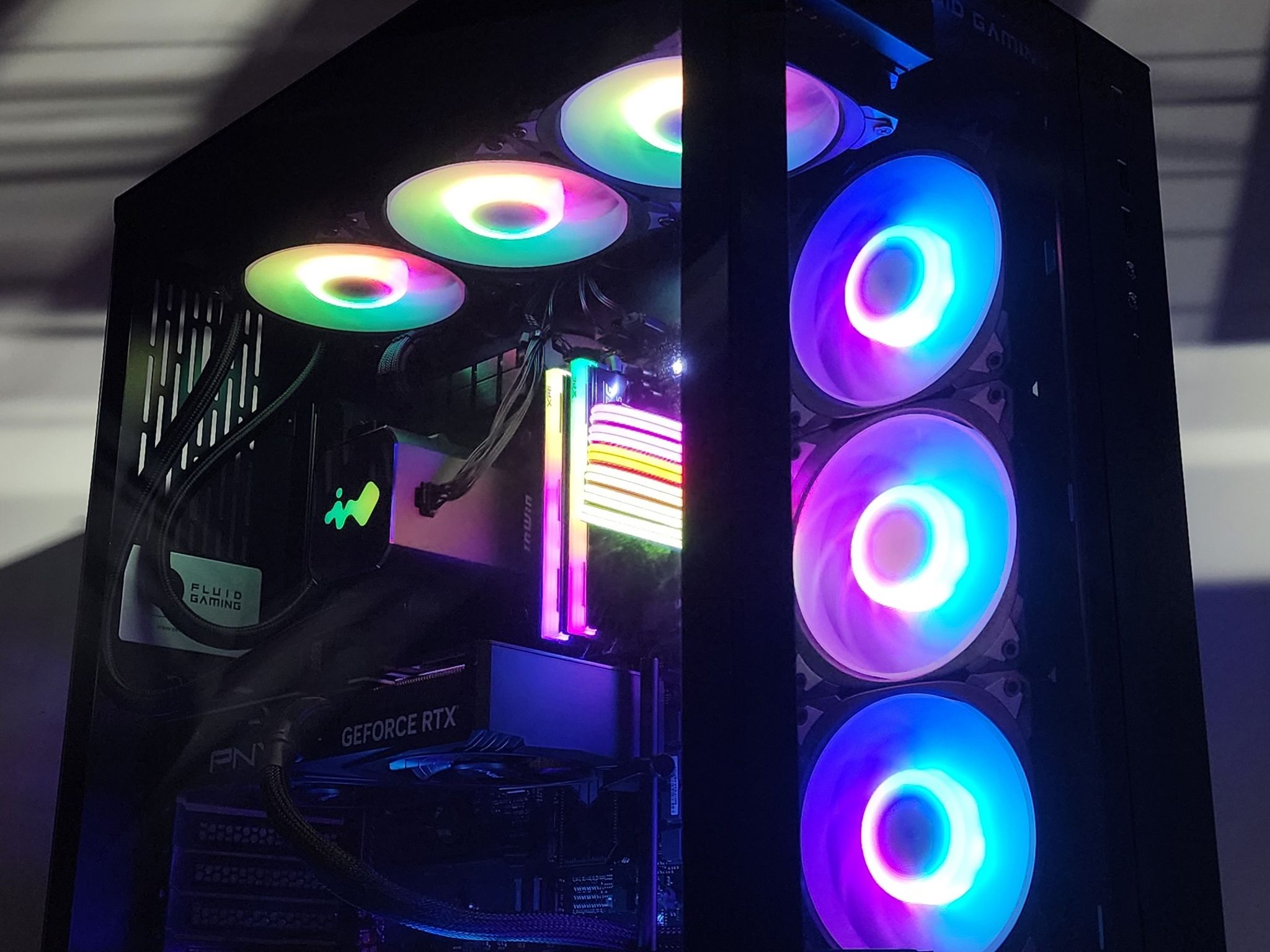 Gaming PC Ryzen 7 9700X 32GB RAM 2TB SSD RTX 4070 SUPER 12GB Windows 11 Computer