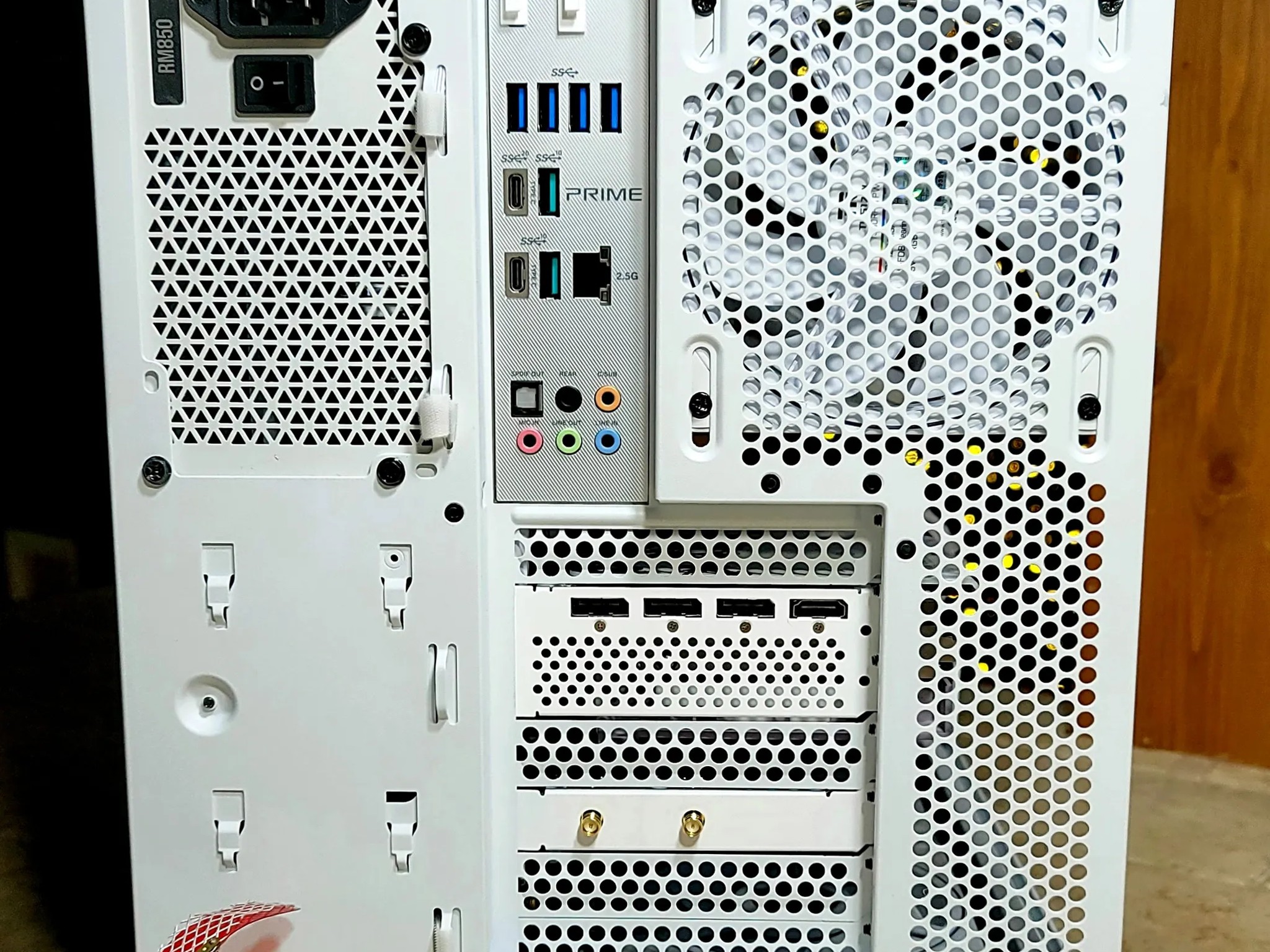 Sakura!  i7 12700k, Yeston RX 6800XT, 32Gb DDR5, 360 AIO, WiFi/BT/Ethernet, Z690