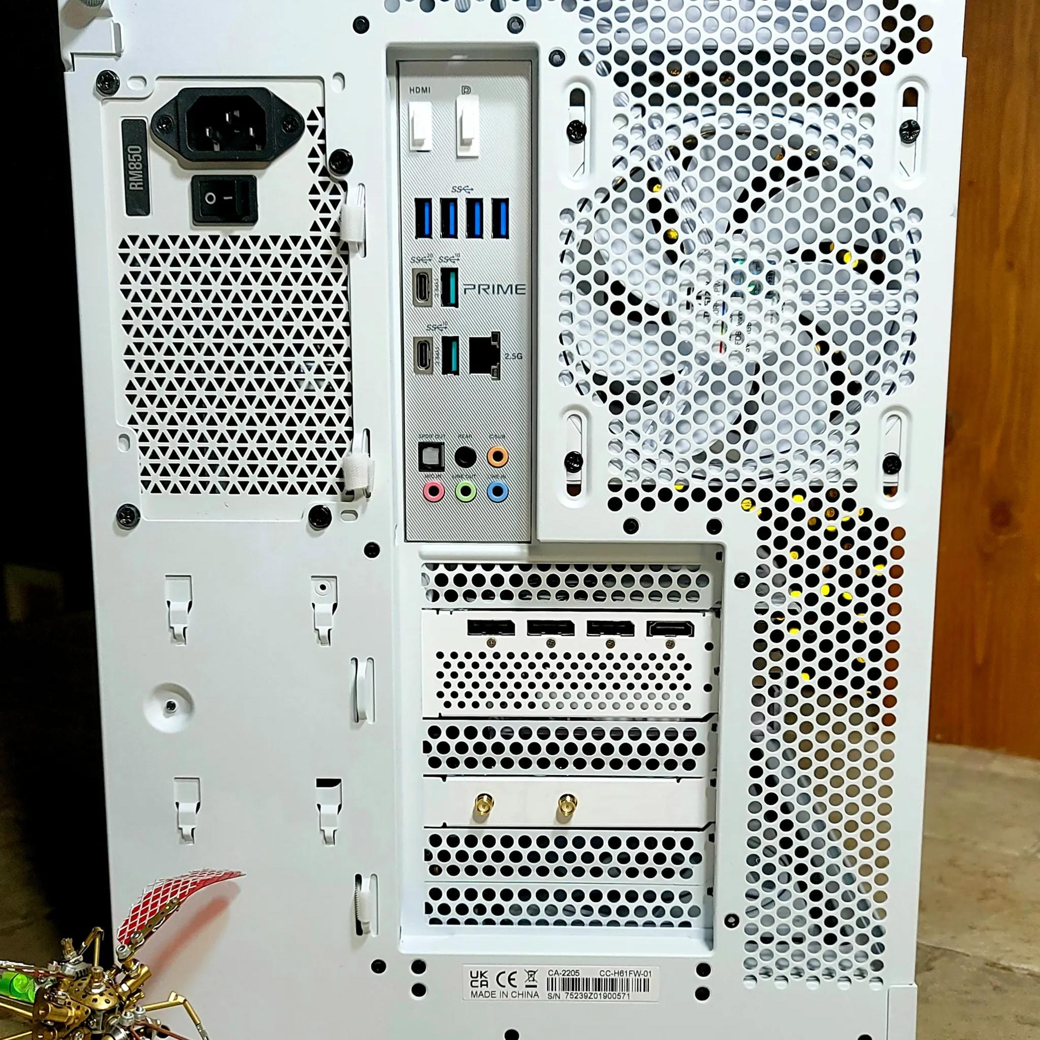 Sakura!  i7 12700k, Yeston RX 6800XT, 32Gb DDR5, 360 AIO, WiFi/BT/Ethernet, Z690