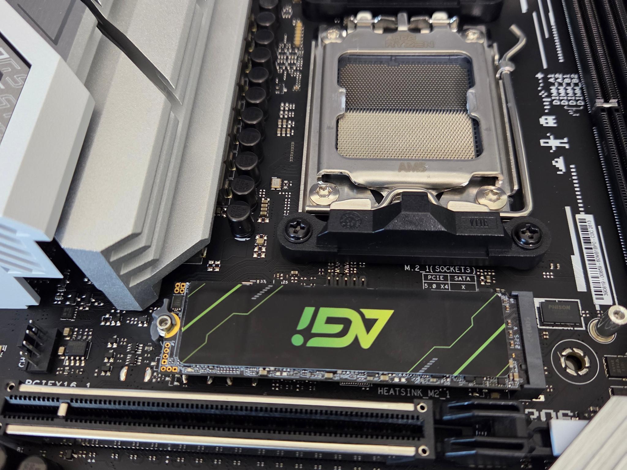 Rog Strix B650 ATX Mobo + 1TB Nvme