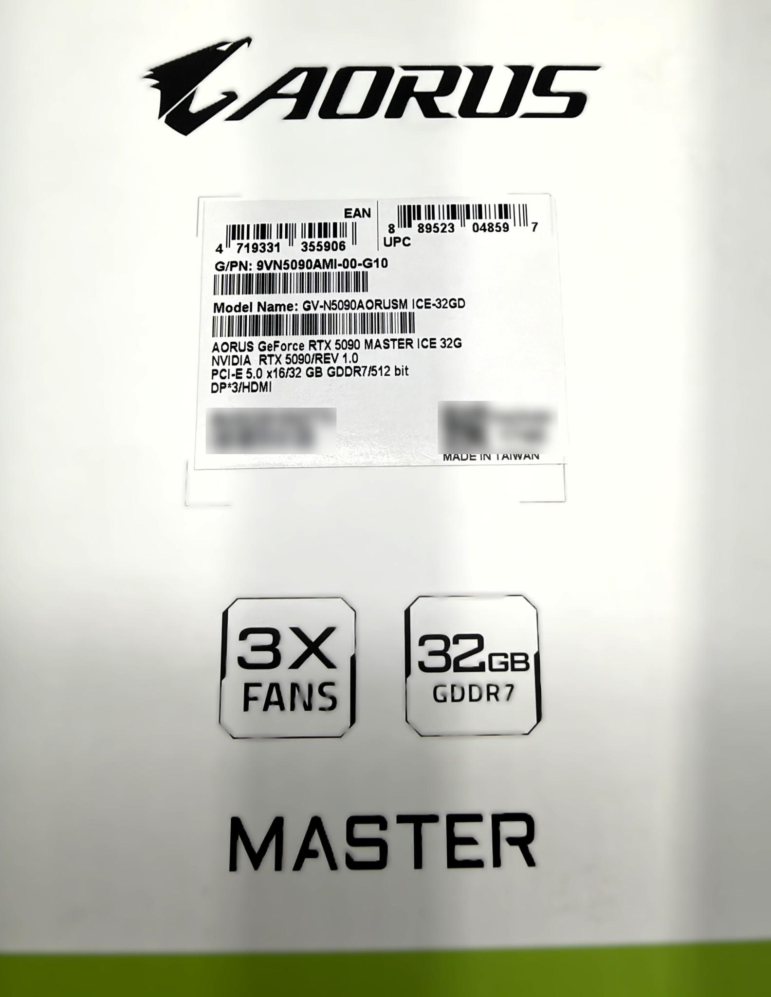 GIGABYTE AORUS GeForce RTX 5090 MASTER ICE 32GB GDDR7 (White) – Open Box, Never Installed