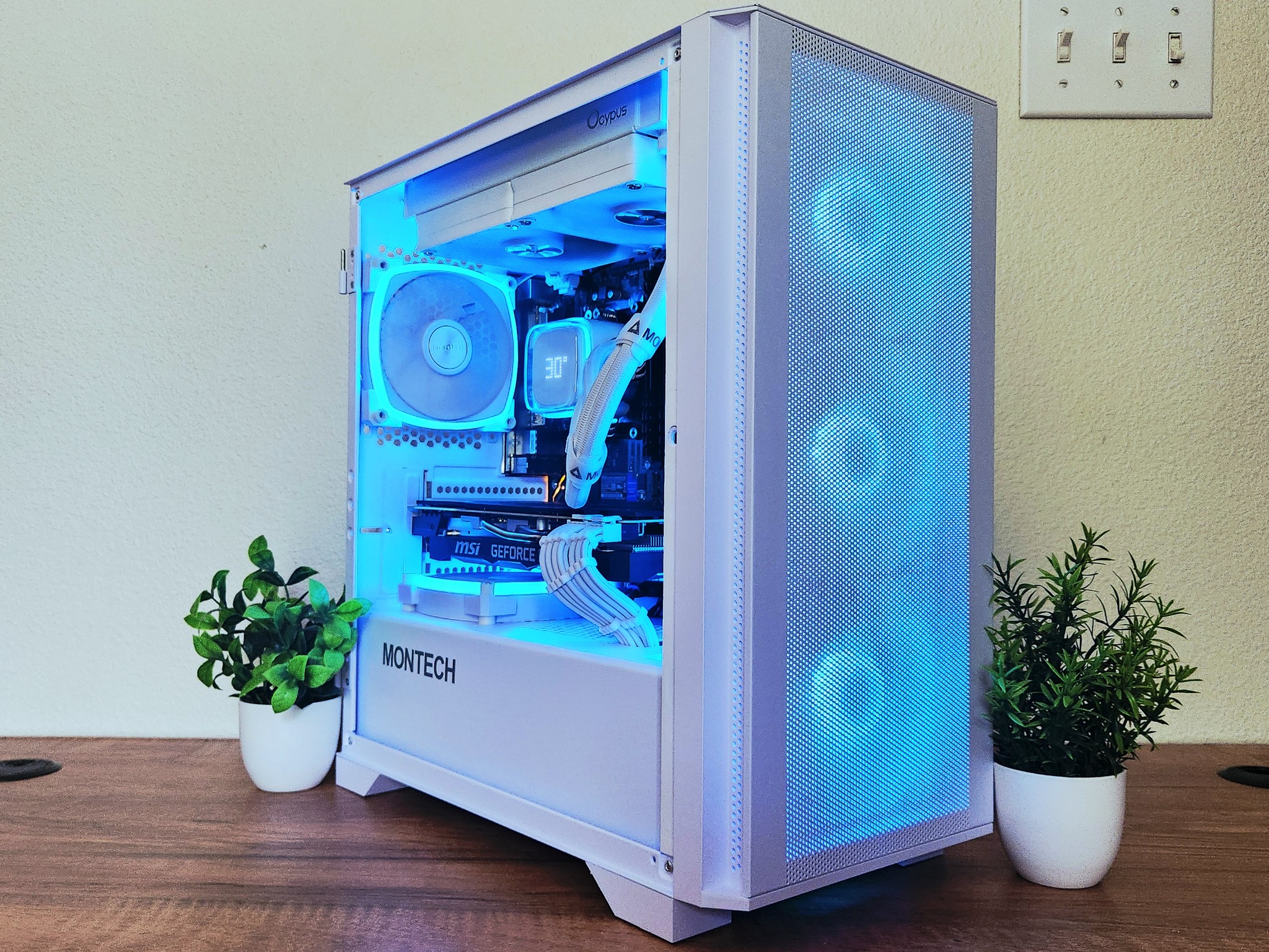 RTX 2070 Super | Ryzen 5 5600G | 16GB DDR4 | 512GB SSD + 1TB HDD | WINDOWS 11 Pro