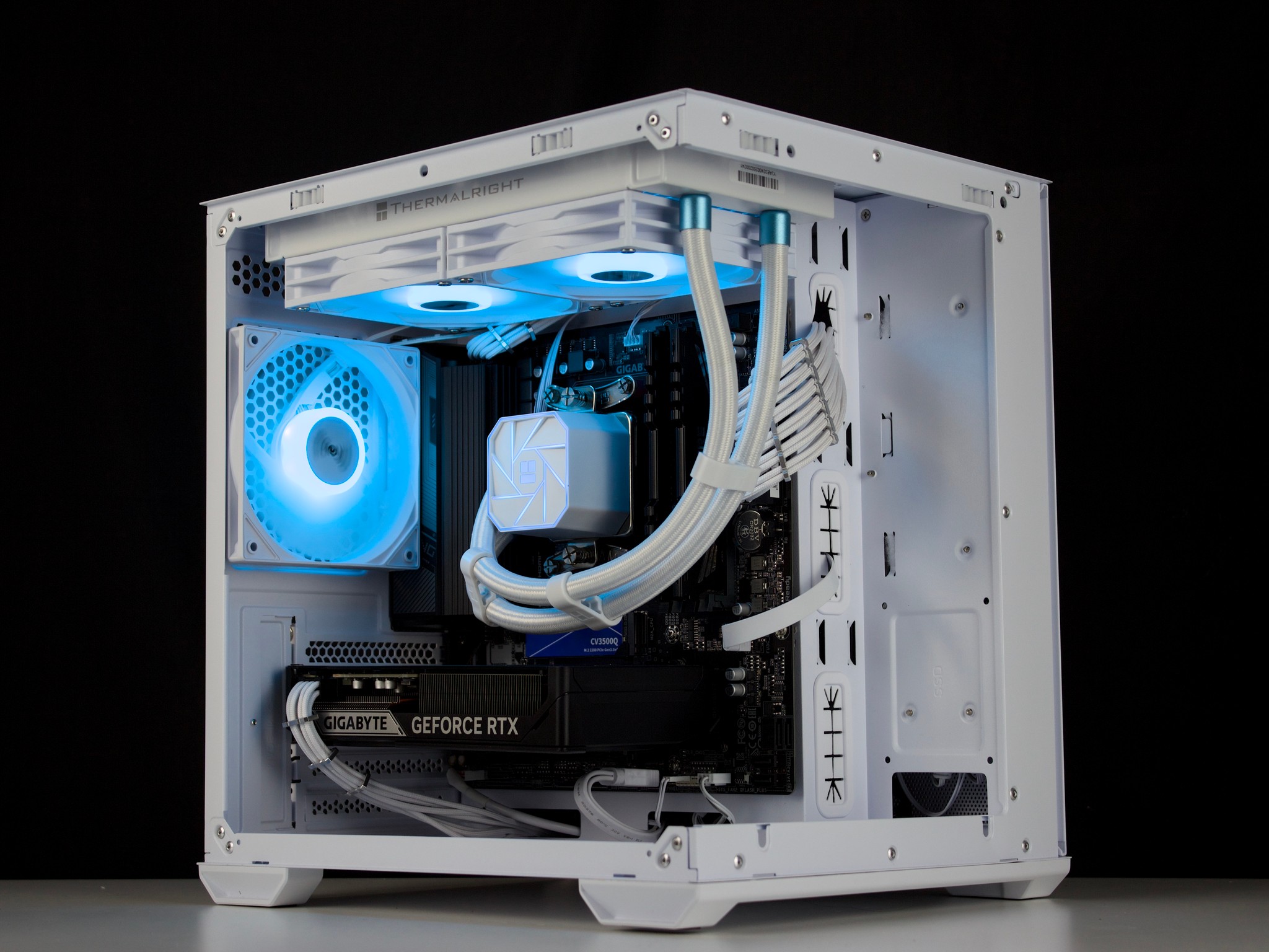 🧊❄️🧊 White Gaming PC – RTX 5060 TI, Ryzen 7 5700X, 32GB RAM, 1TB SSD - WiFi, BlueTooth 🧊❄️🧊
