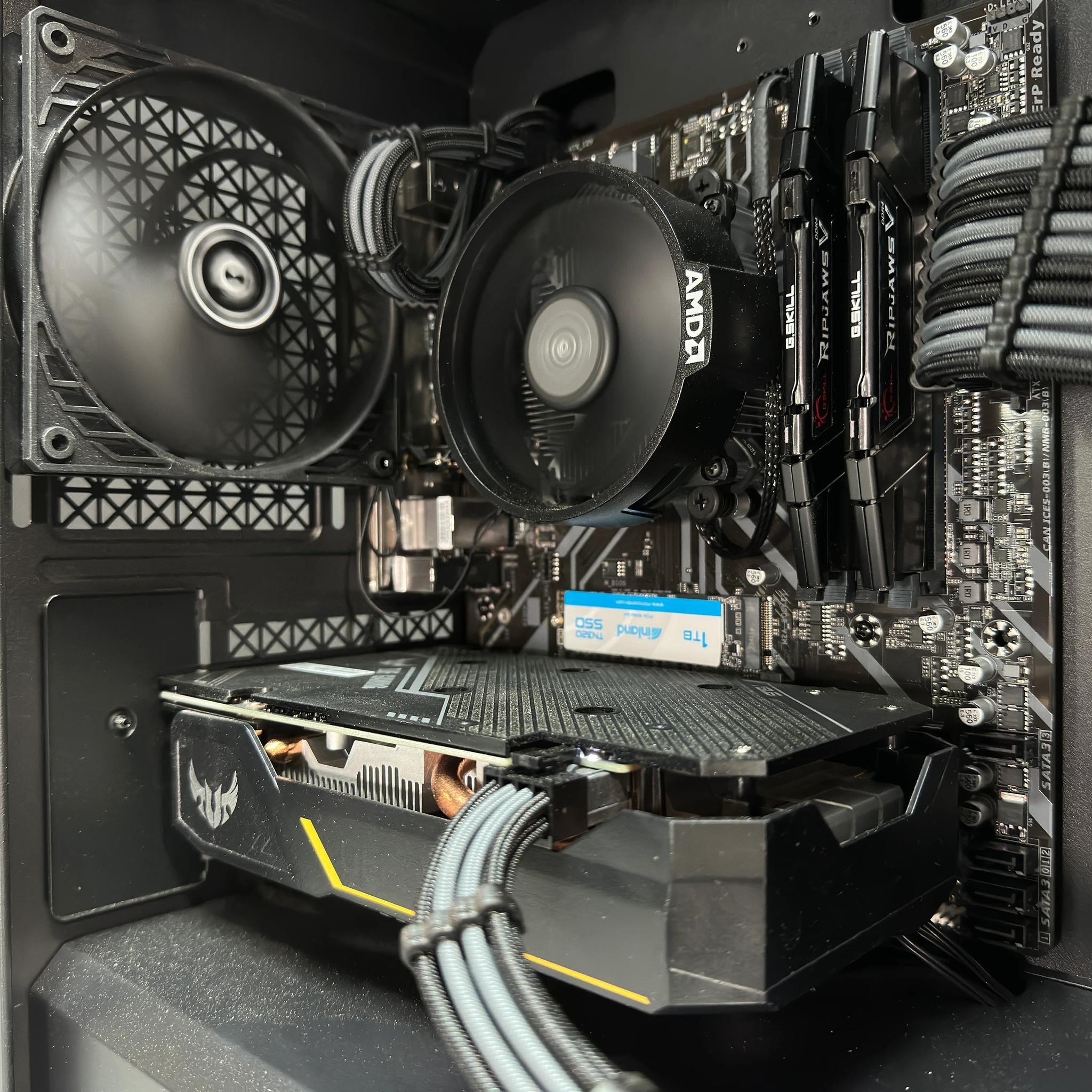 🏰♜Dark Iron♜🏰 GTX 1660ti / AMD Ryzen 5 5500 / 1TB NVME SSD / 16GB Ram / WIFI / WIN10