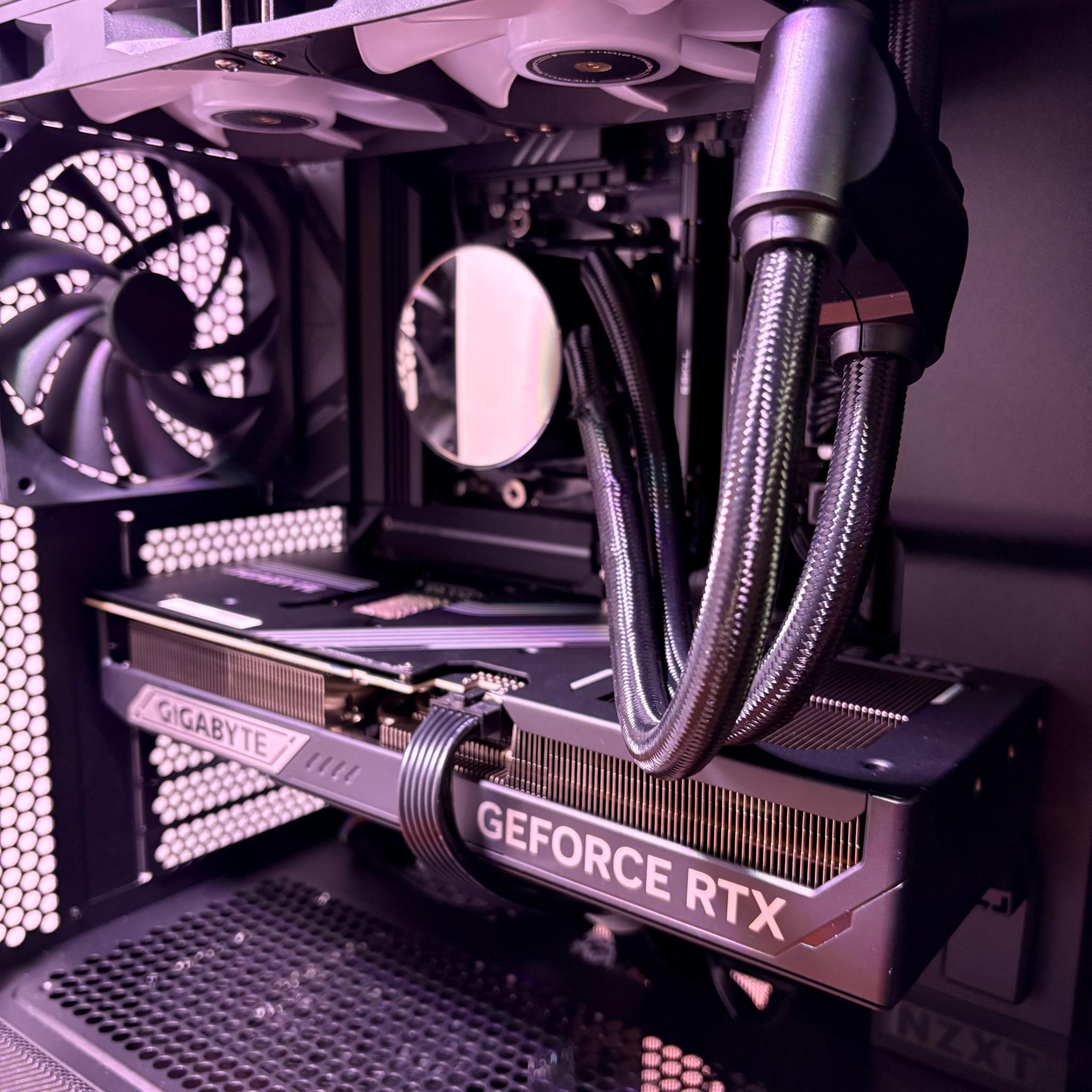 RTX 5070TI | Ryzen 7 7800X3D | 32GB DDR5 | 2 TB SSD's | 750W PSU | 240MM AIO | NZXT Case