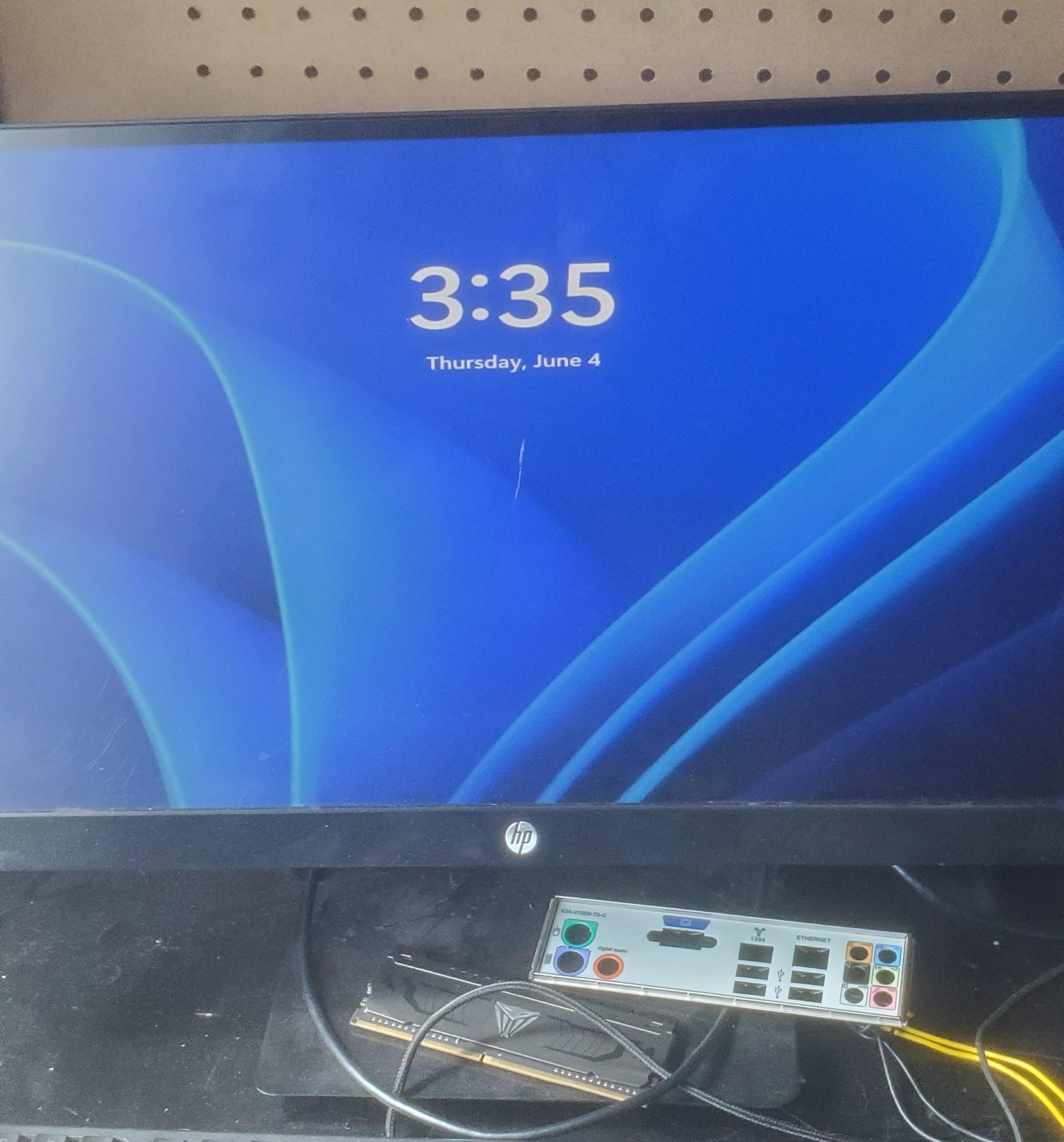 Dell Precision T1650 Budget P2P Gaming PC | Win11 | RX 470 | Xeon E3-1265L V2 | 12 GB | 500GB HDD