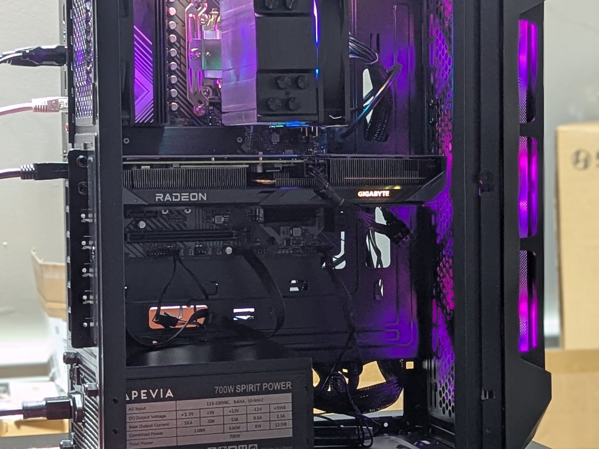 Gaming PC|AMD Ryzen 5 7600|Radeon RX 9060 XT|32 GB DDR5 6000 CL30|1 TB SSD|Windows 11 Home