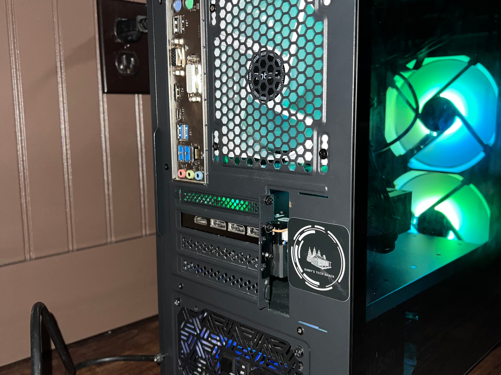 High Performance Starter Gaming PC / Ryzen 7 5800X - RTX 5060 8GB