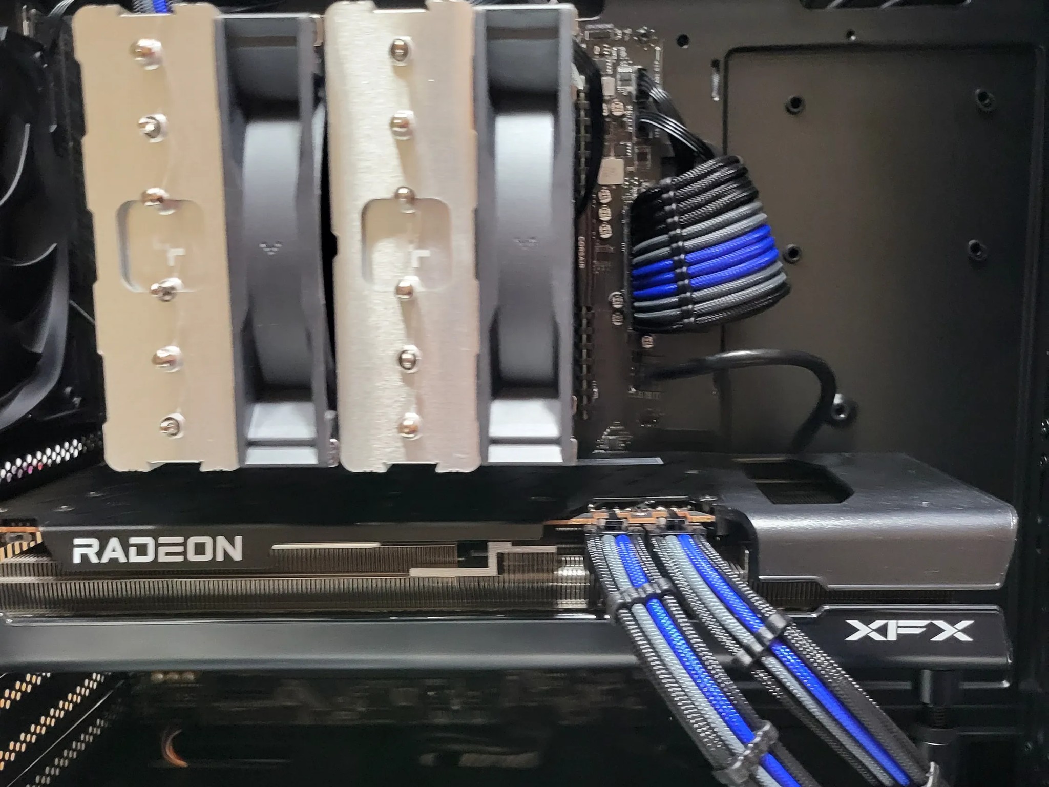 Rx 7700xt | Ryzen 5 5600X | 32gb Ram | 1tb NVMe Gaming PC