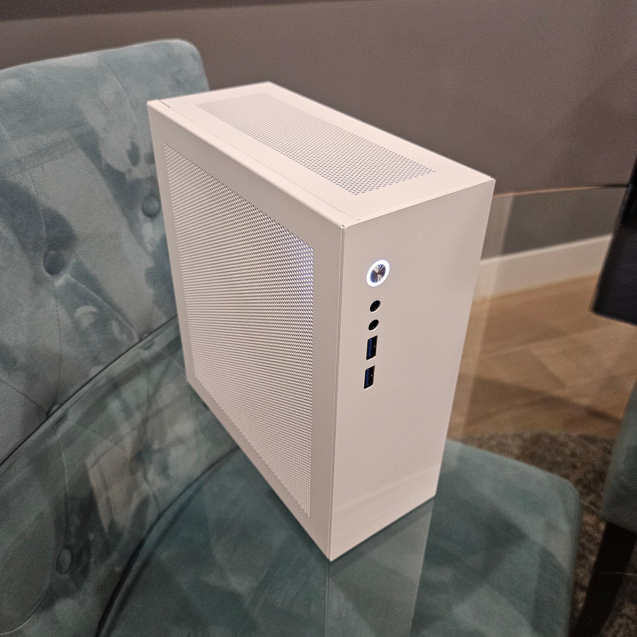 Gaming ITX PC - R5 5500/RX 6400