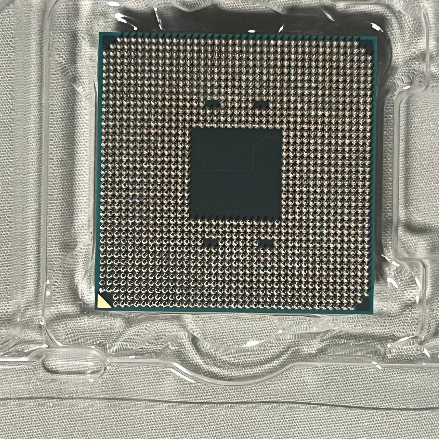 AMD Ryzen 5 5600G WITH COOLER