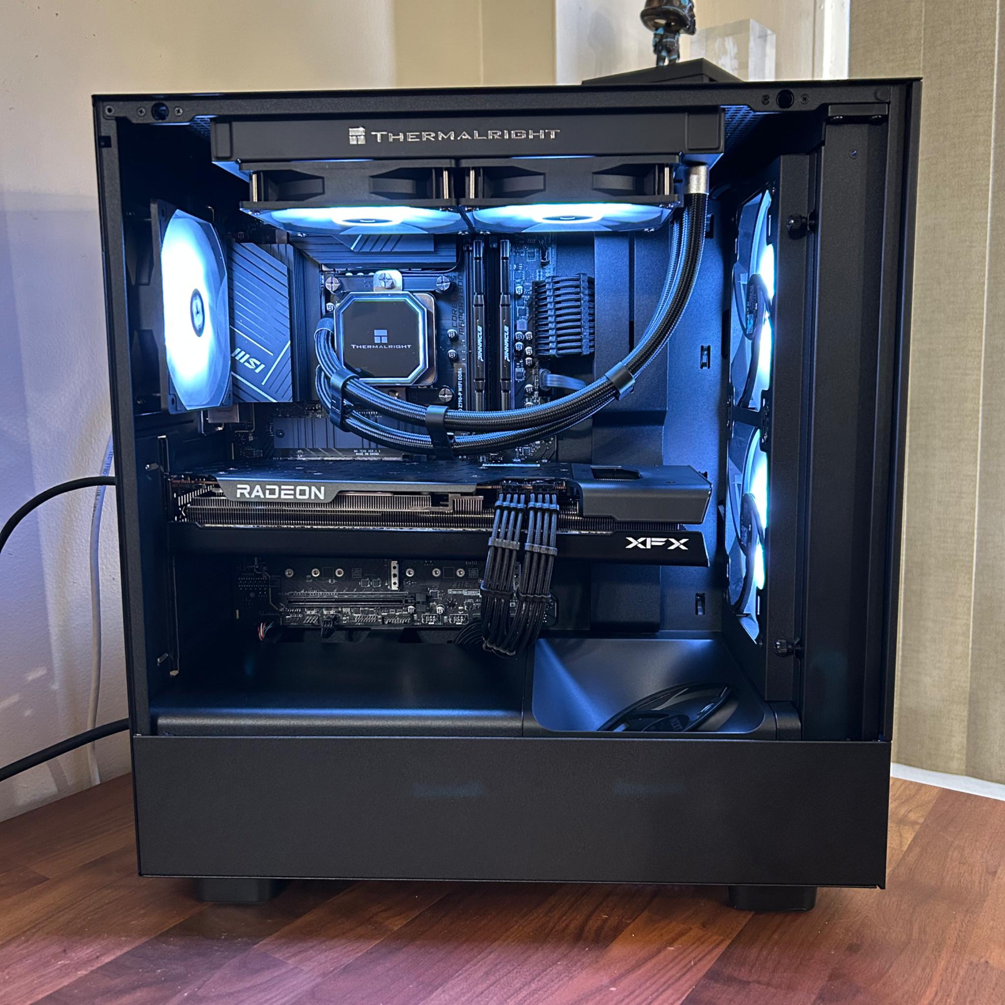 *HOLIDAY SALE* RX 7700XT | Intel i5 12600KF | 32GB DDR4 | 1TB SSD | The Operator RX