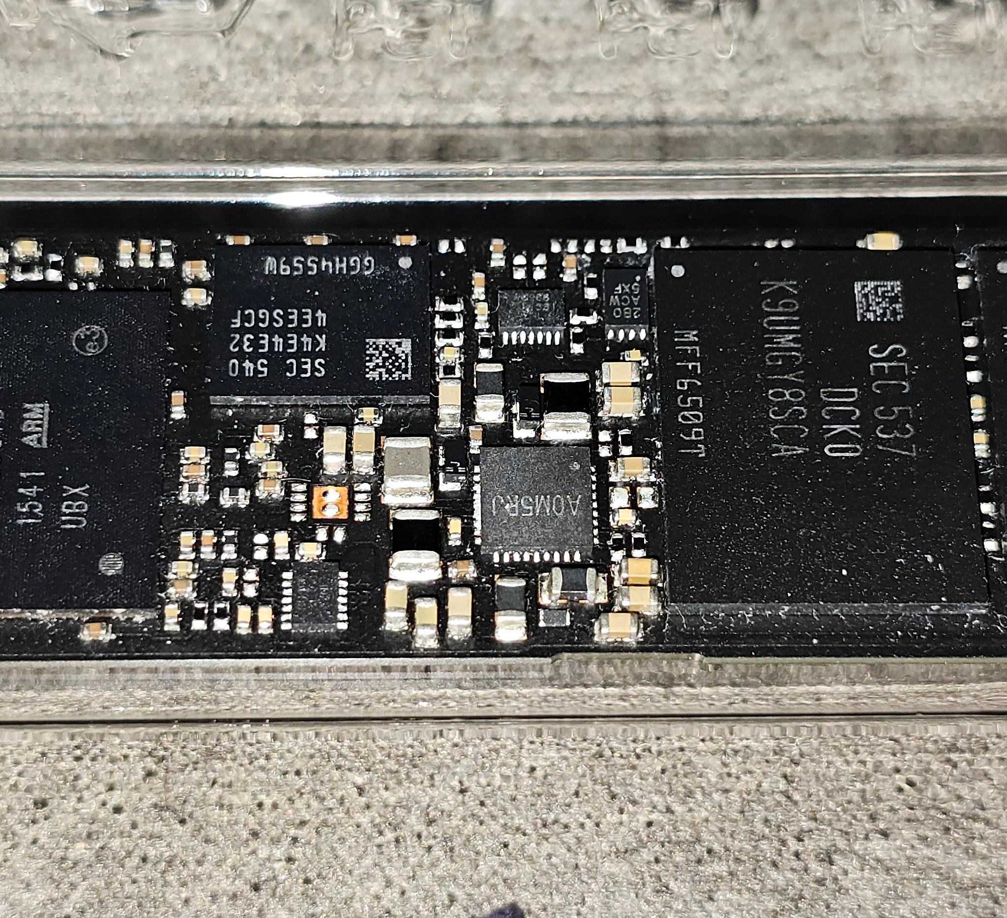 Samsung 950 PRO 512GB PCIE 3.0x4 M.2 2280 NVMe 1.1 SSD