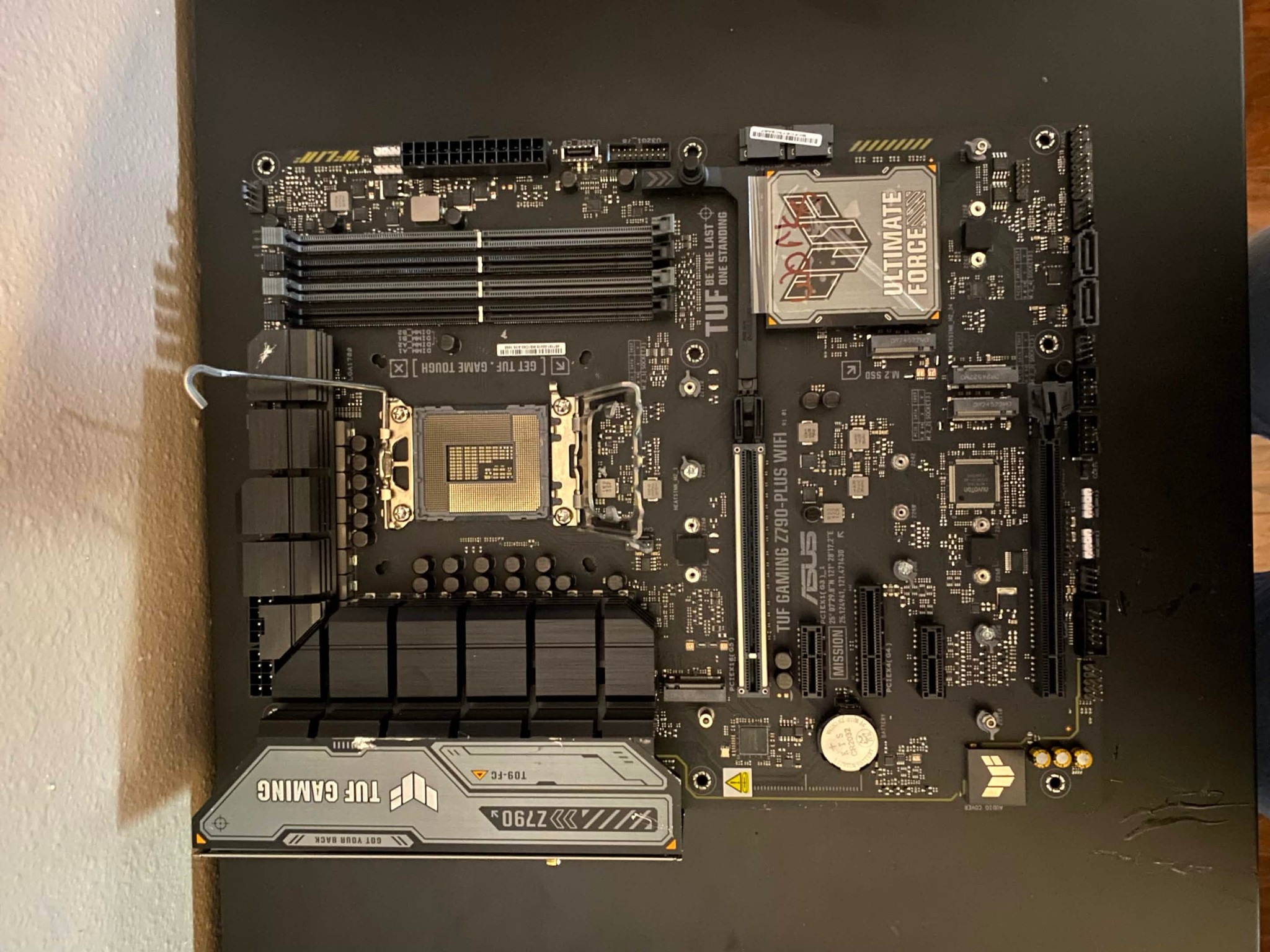 ASUS TUFF Z790-PLUS WIF