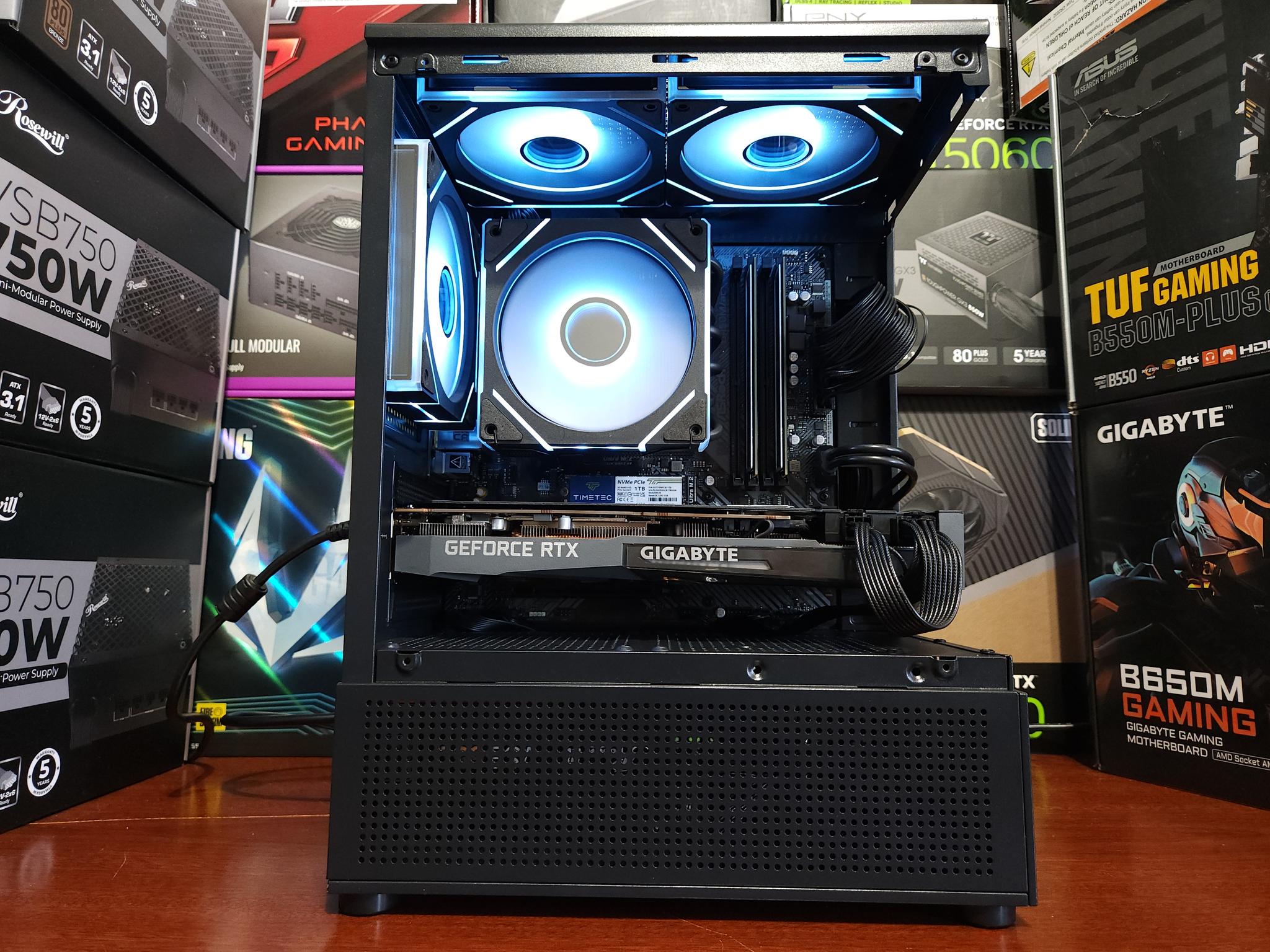 RTX 3070 | Ryzen 7 3700X | 32GB DDR4 RAM 3200 MTs | 1 TB NVME SSD | WIFI & BT