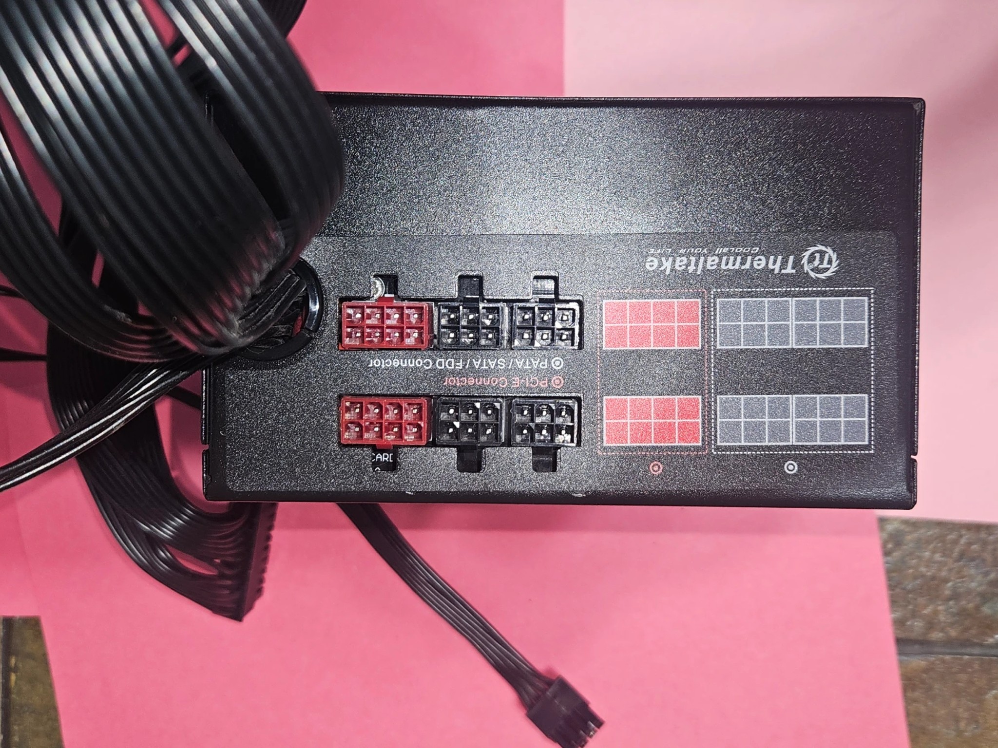 Thermaltake Toughpower 750W 80+Gold Semi-Modular PSU