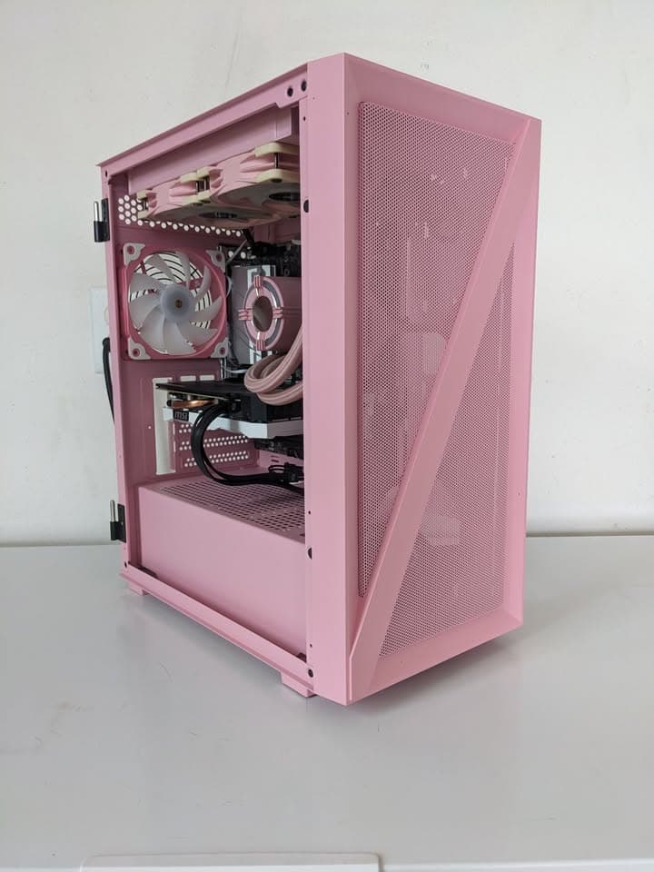 "The Pink PC" - RYZEN 7 4700G - RTX 2060 - 16GB DDR4-3000