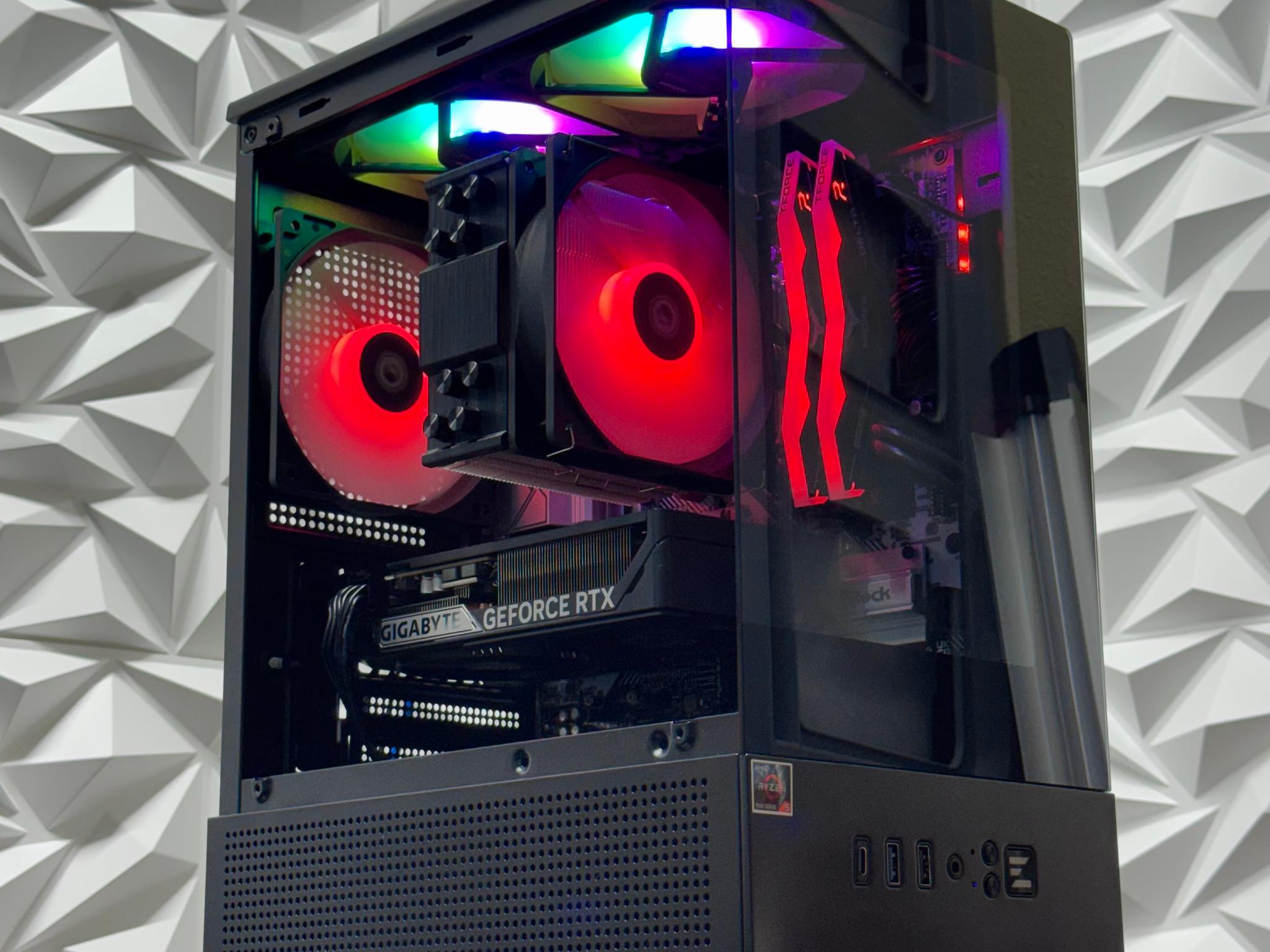 RTX 5060 / Ryzen 5 7600x / 16GB 6000MHz DDR5 / 500GB P310 Crucial ssd / windows 11 pro