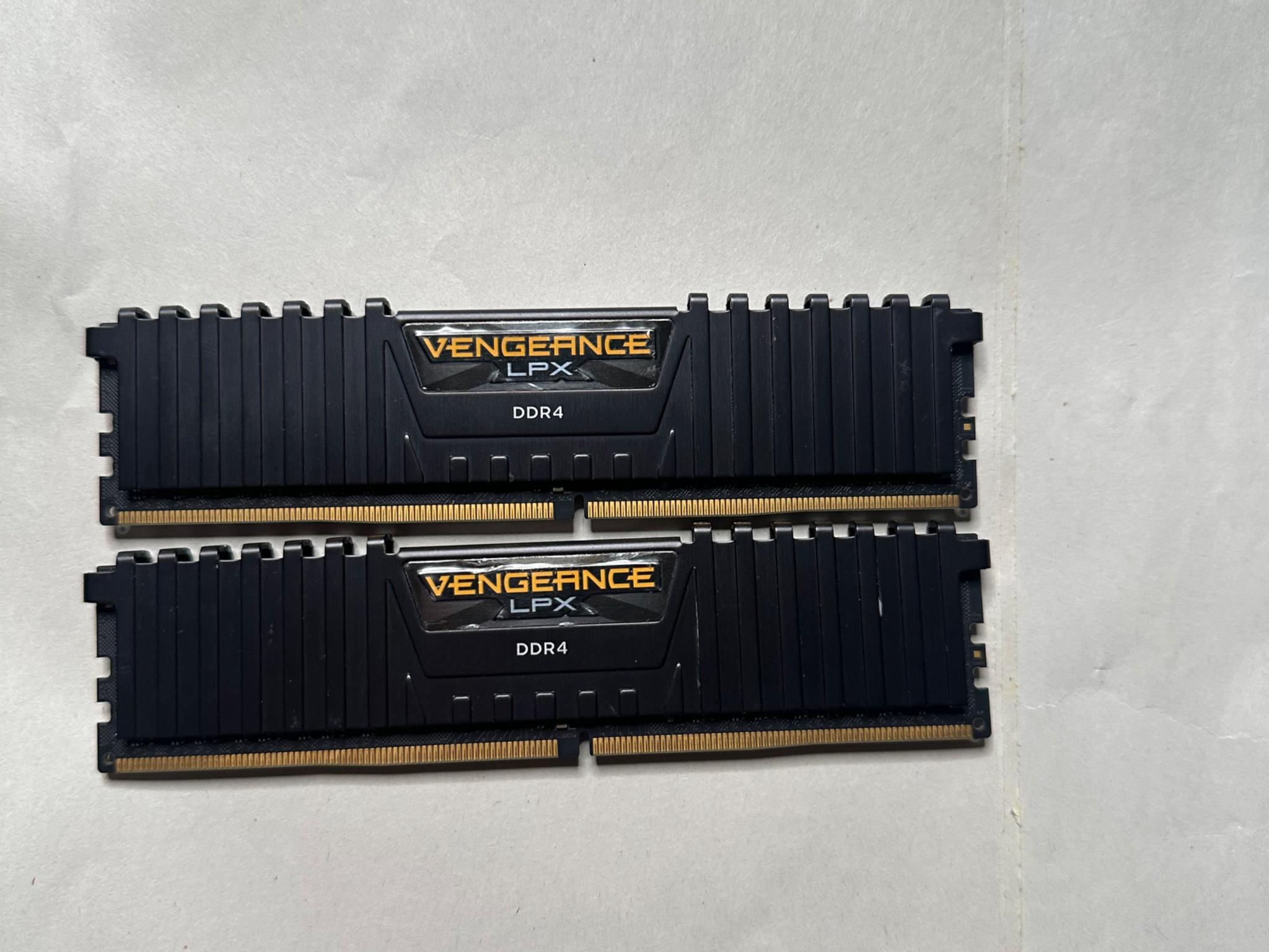 Corsair Vengeance LPX 16GB (2x8GB) DDR4 Desktop RAM 4000MHz CMK16GX4M2Z4000C18