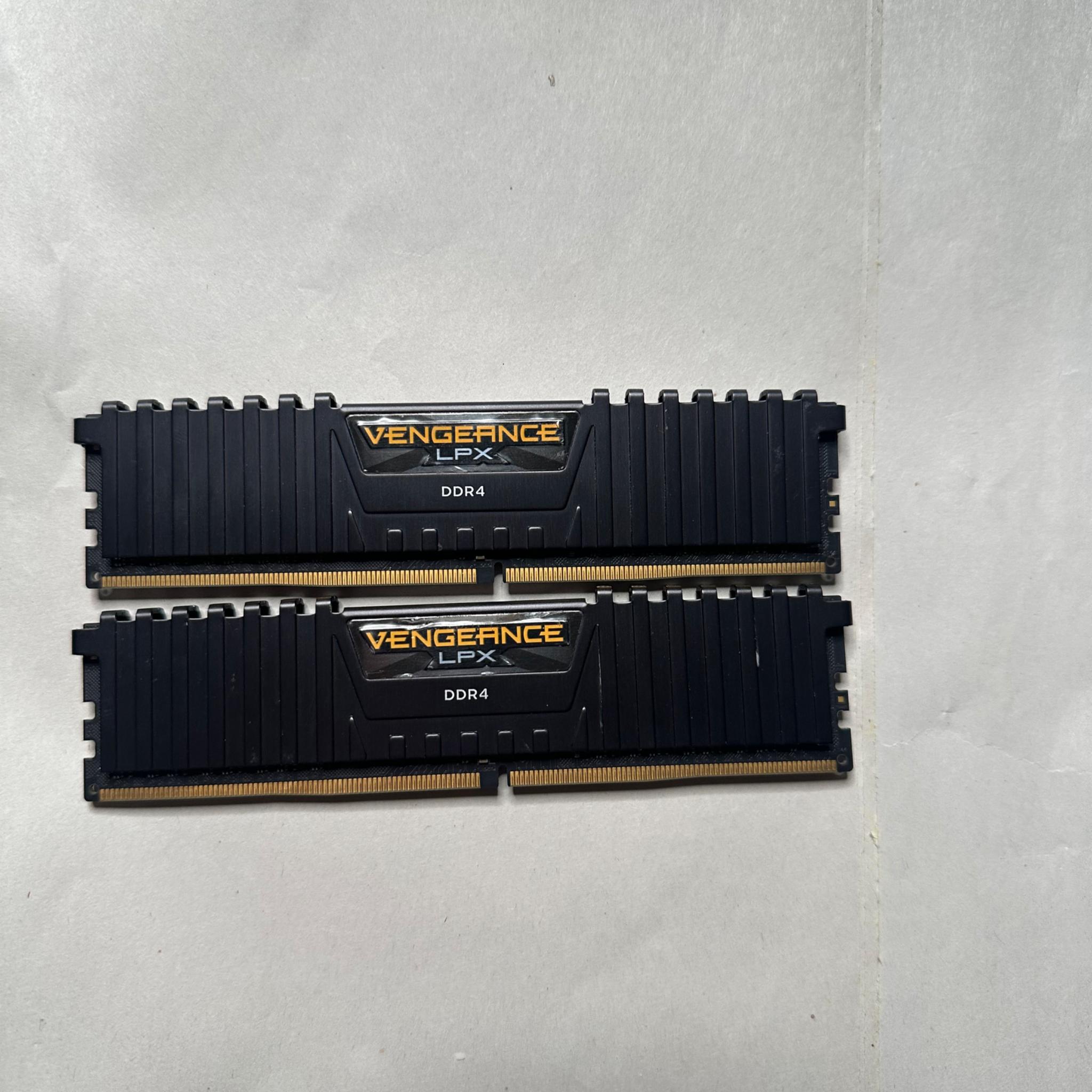 Corsair Vengeance LPX 16GB (2x8GB) DDR4 Desktop RAM 4000MHz CMK16GX4M2Z4000C18