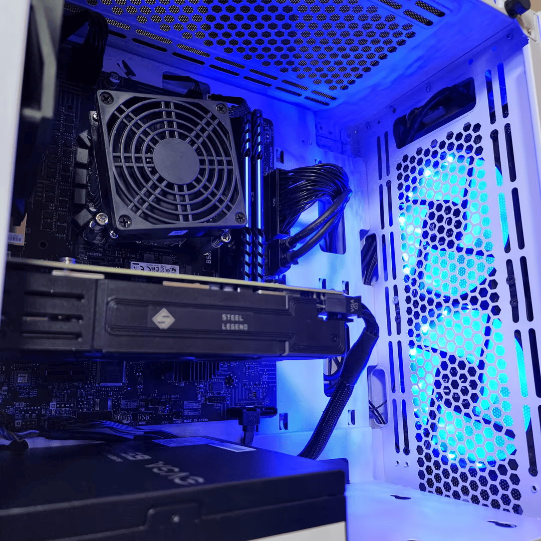 Intel Core i3 10100F // AMD Radeon RX5500 4GB // Silicon Power 16GB 3200MHz