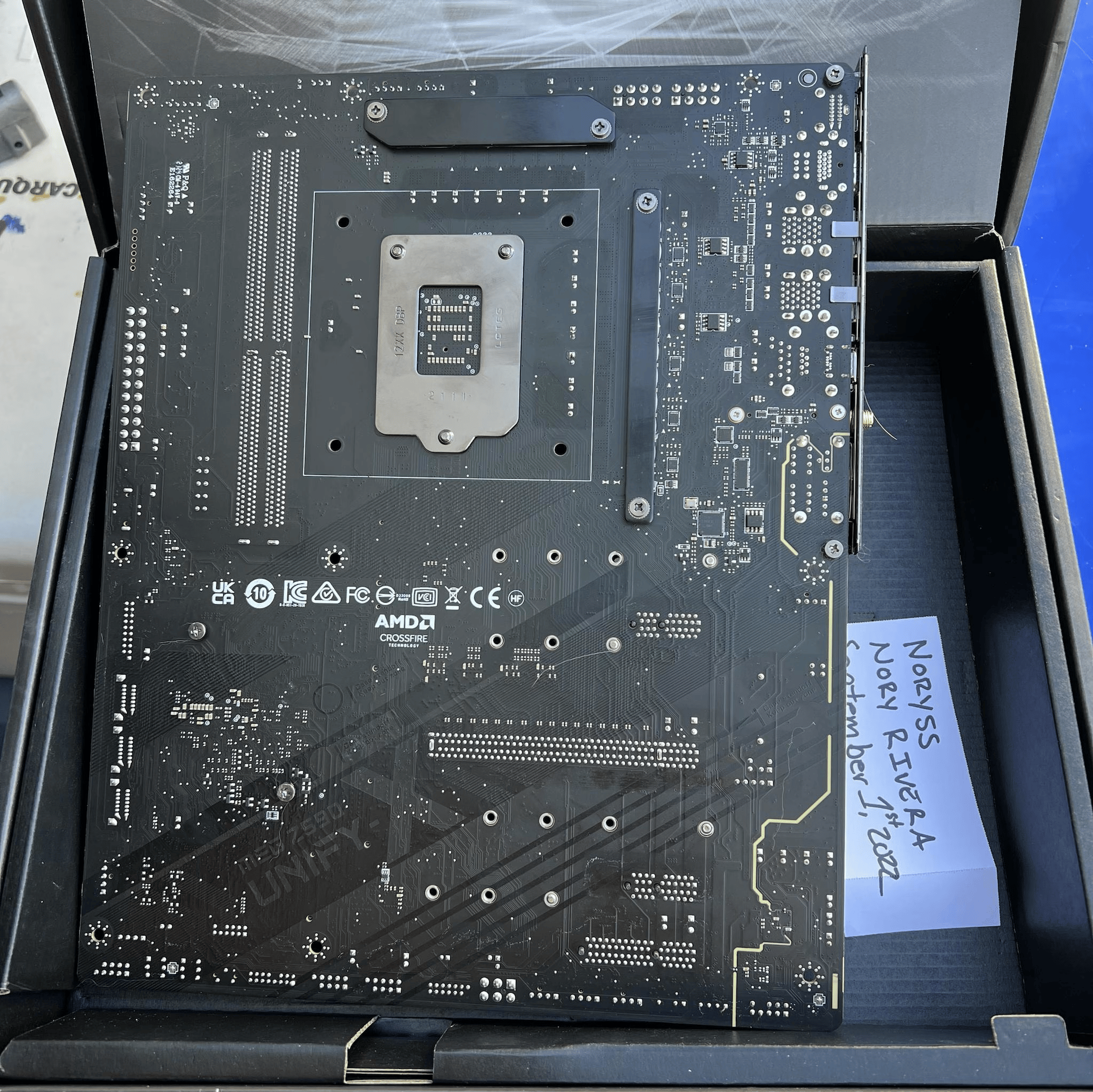 MSI MEG Unify-X Z590 