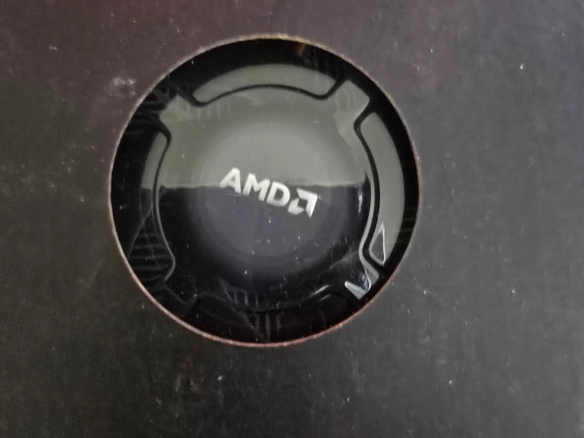 AMD Ryzen 5 7600 6-Core, 12-Thread Unlocked Desktop Processor