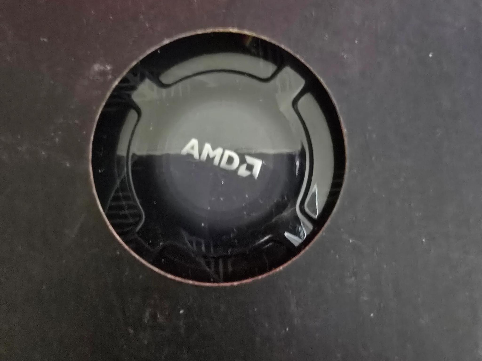 AMD Ryzen 5 7600 6-Core, 12-Thread Unlocked Desktop Processor