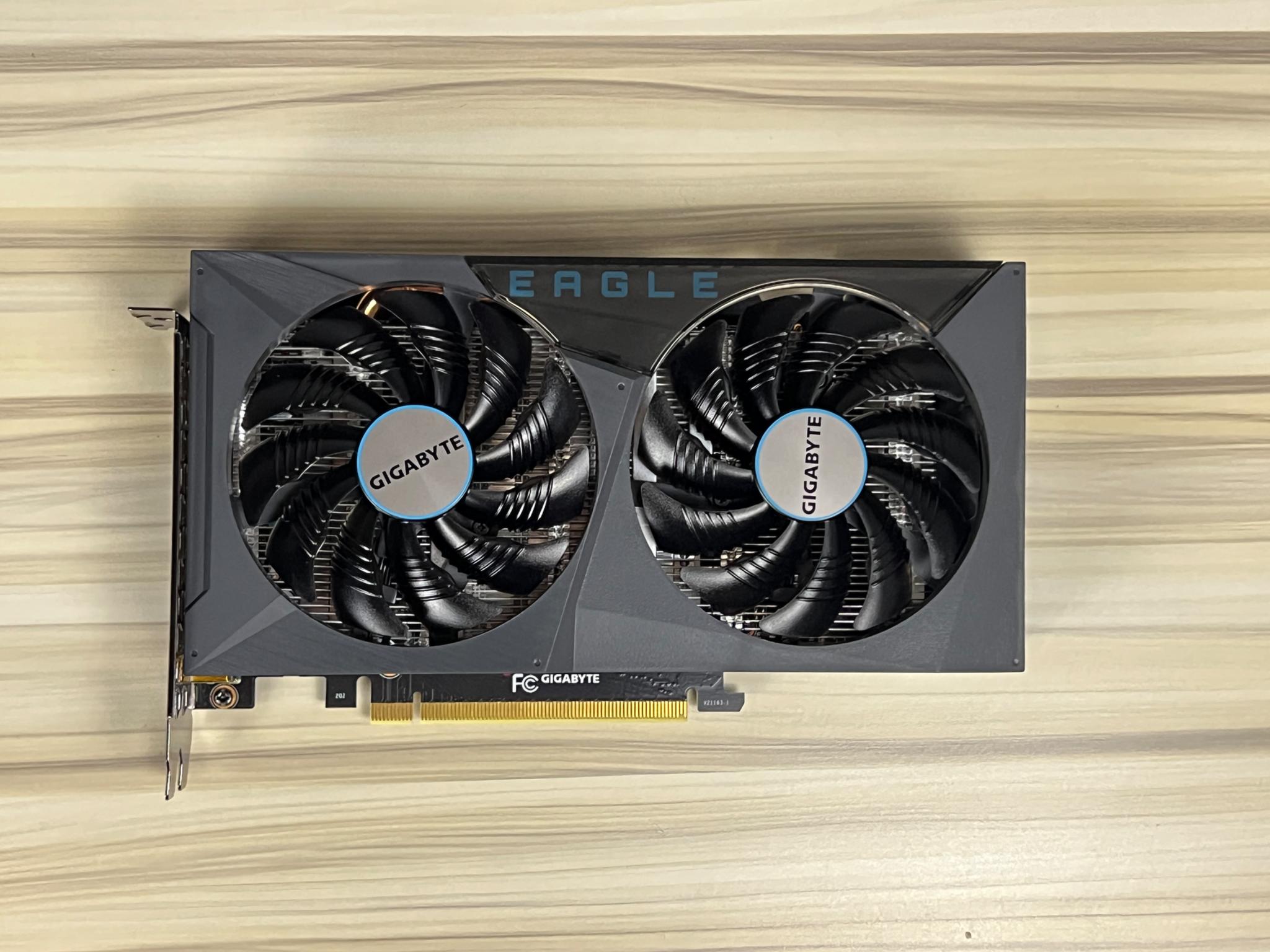 Gigabyte Eagle RTX 3050 OC 8gb