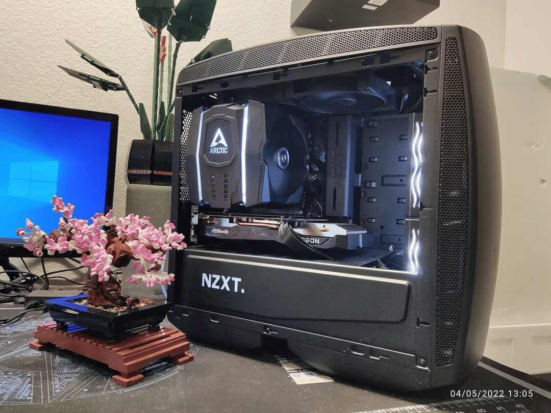 NZXT Manta Ryzen 5 5600X | RX 6600 | 1TB SSD | 16GB Ram | MONSTER Cooling!