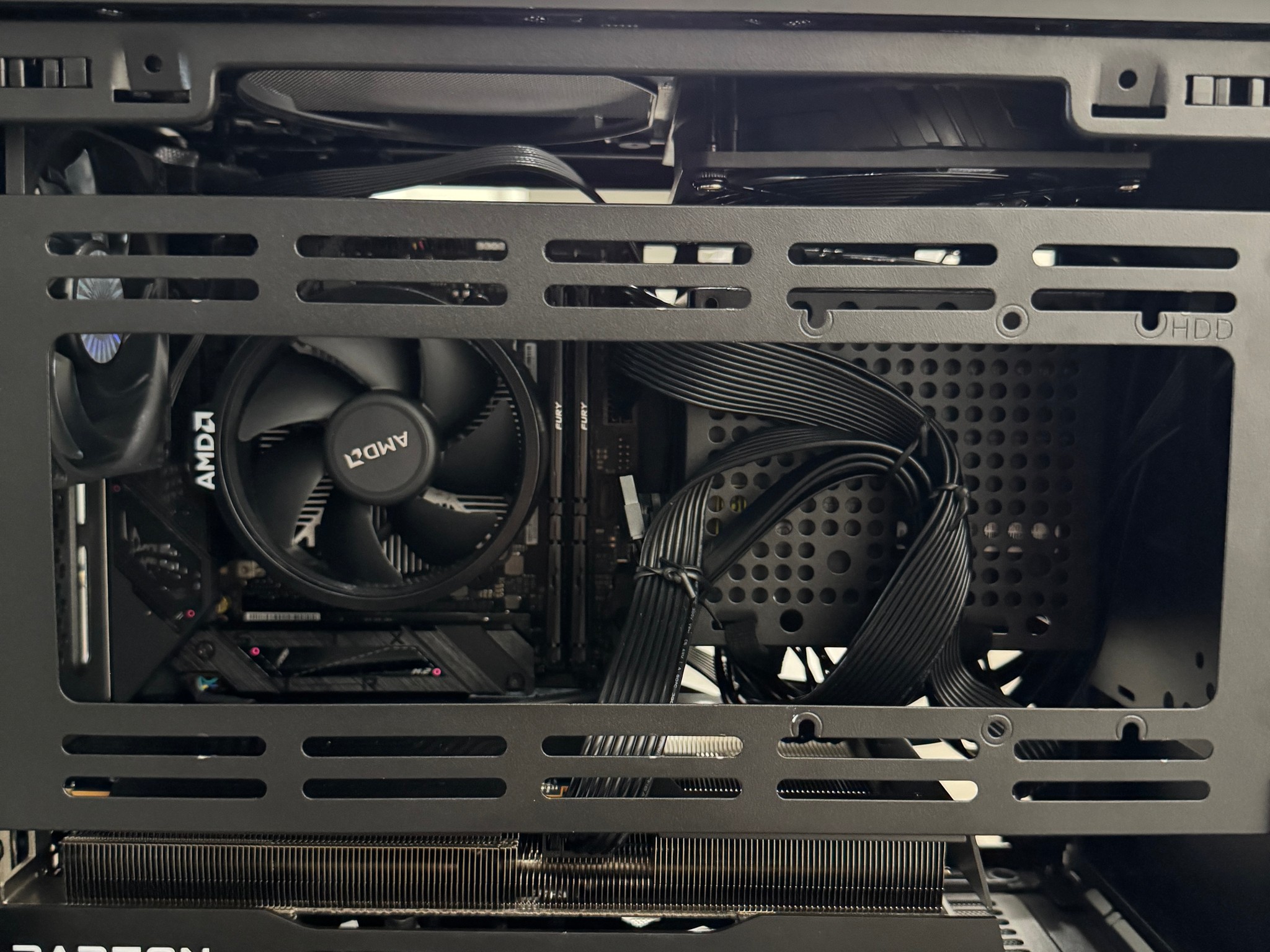 Compact SFF Mini Gaming PC | Radeon 9060 XT | Ryzen 8500G | 16GB DDR5 | NR200 ITX | Win11 Pro