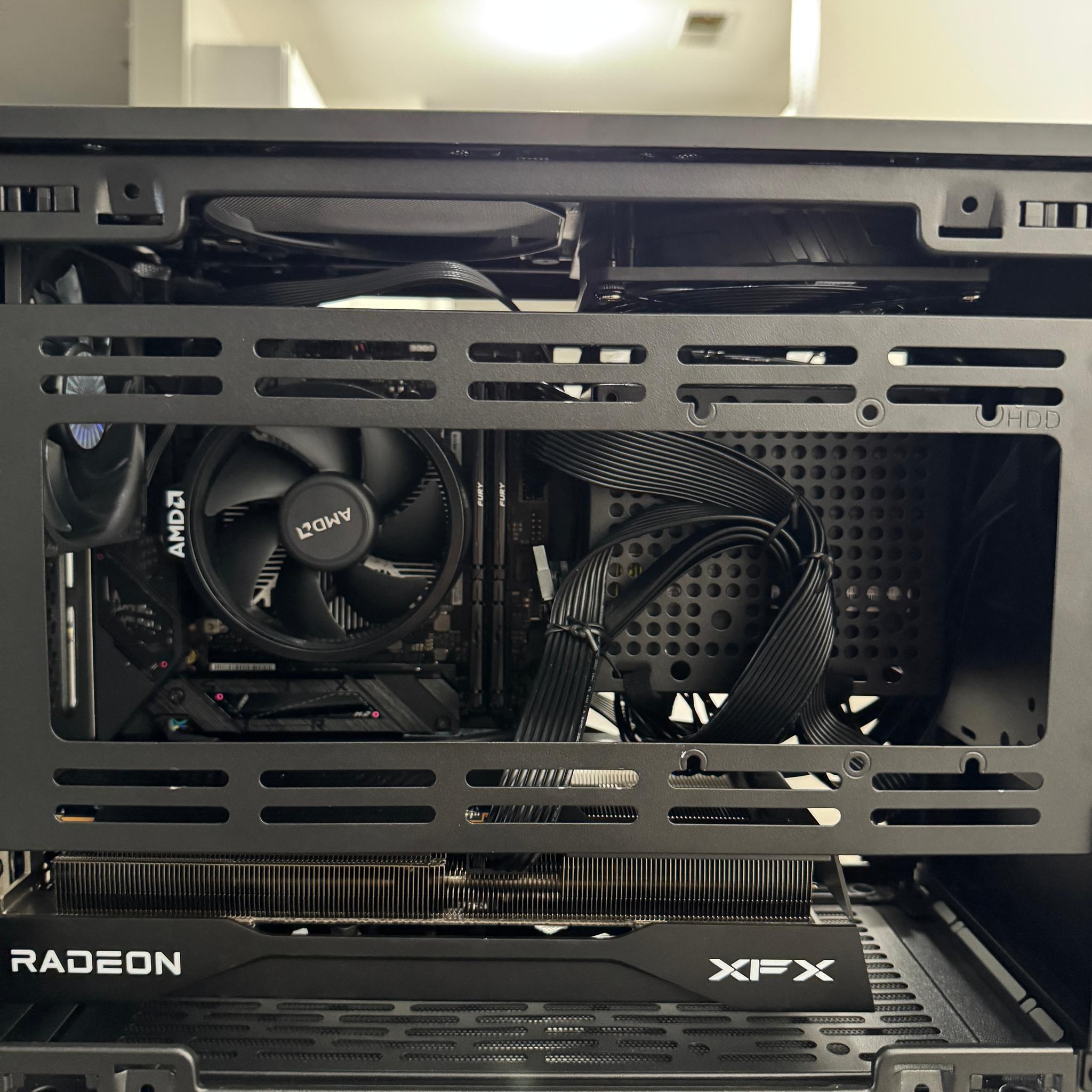 Compact SFF Mini Gaming PC | Radeon 9060 XT | Ryzen 8500G | 16GB DDR5 | NR200 ITX | Win11 Pro