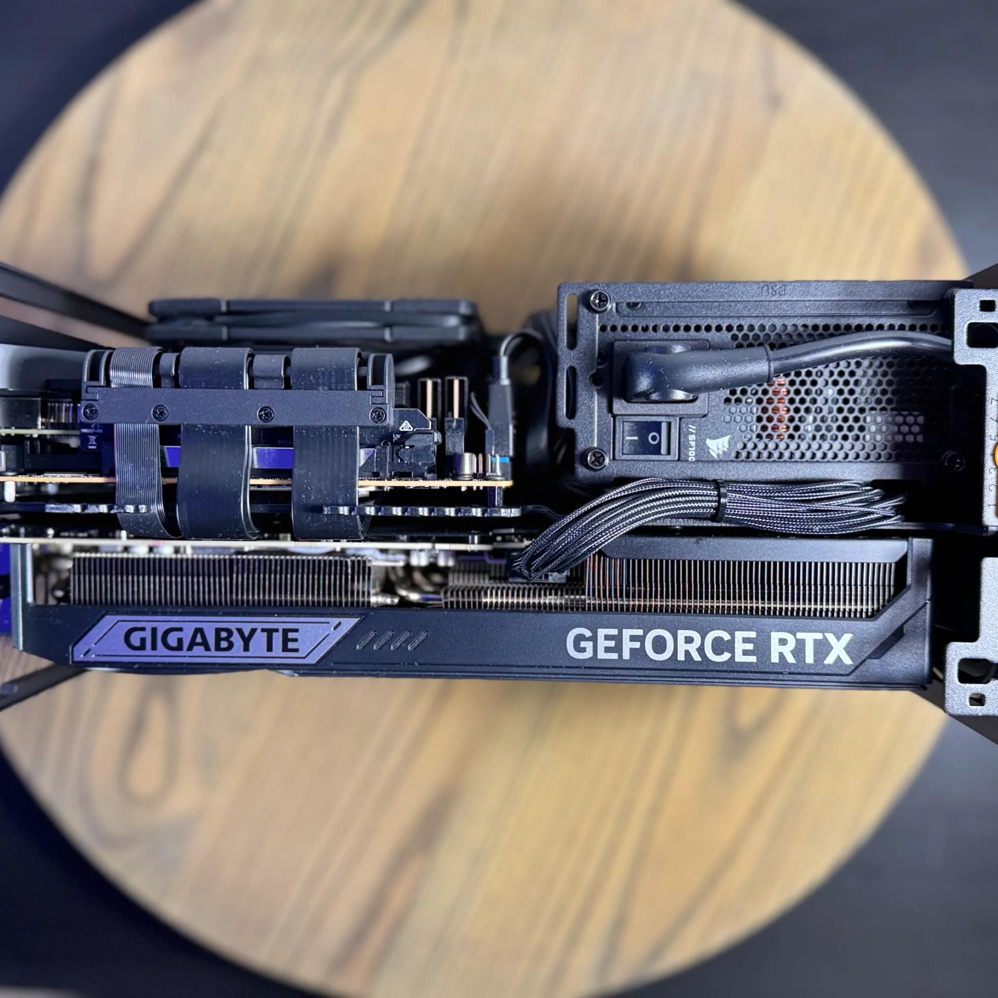 The Distinguished Gentleman II 🎩 Gaming PC, NVIDIA 5070 Ti OC, RYZEN 9600X, 32GB RAM, 2TB SSD