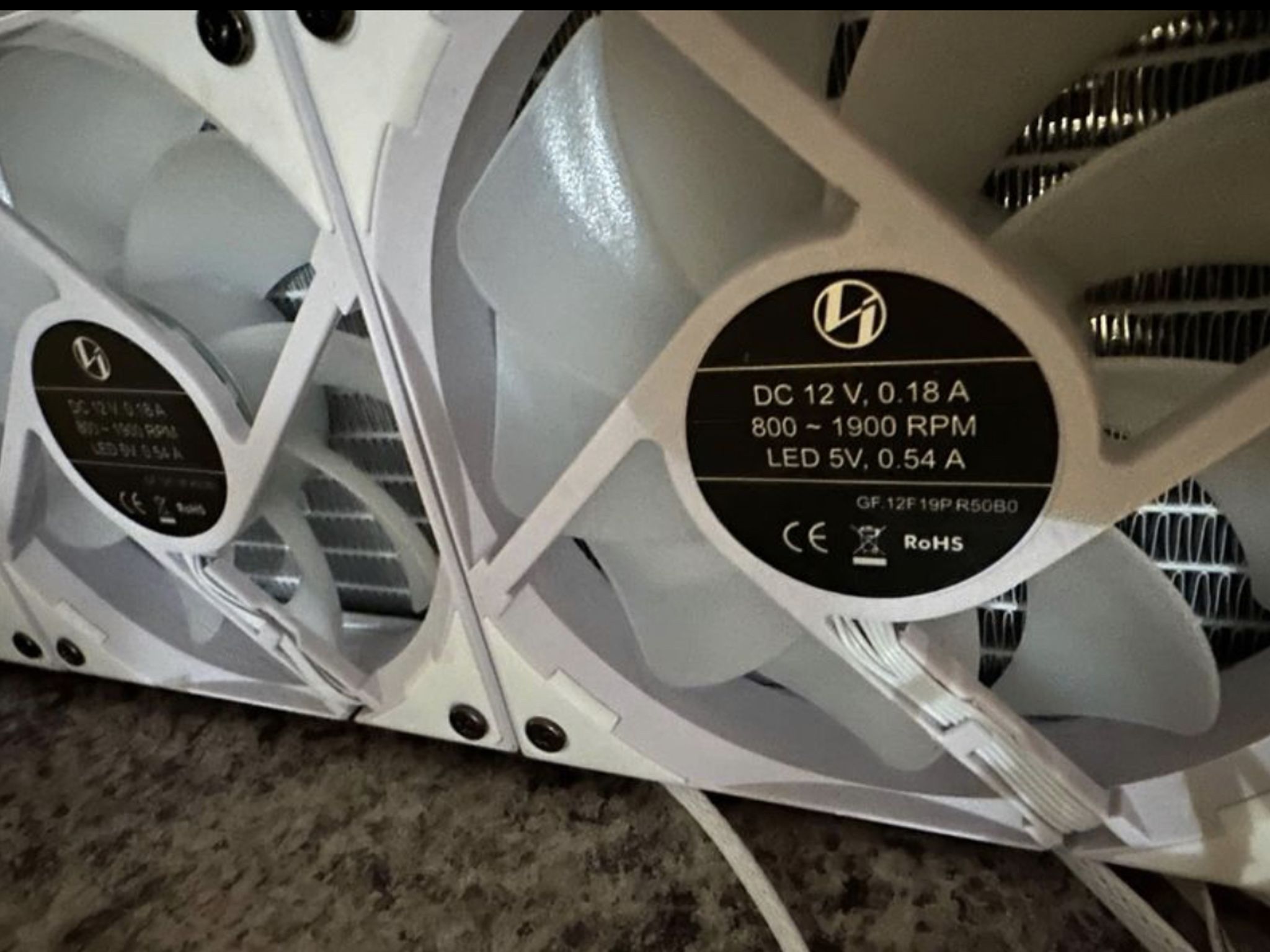 Lian li White AIO 360 Cooler