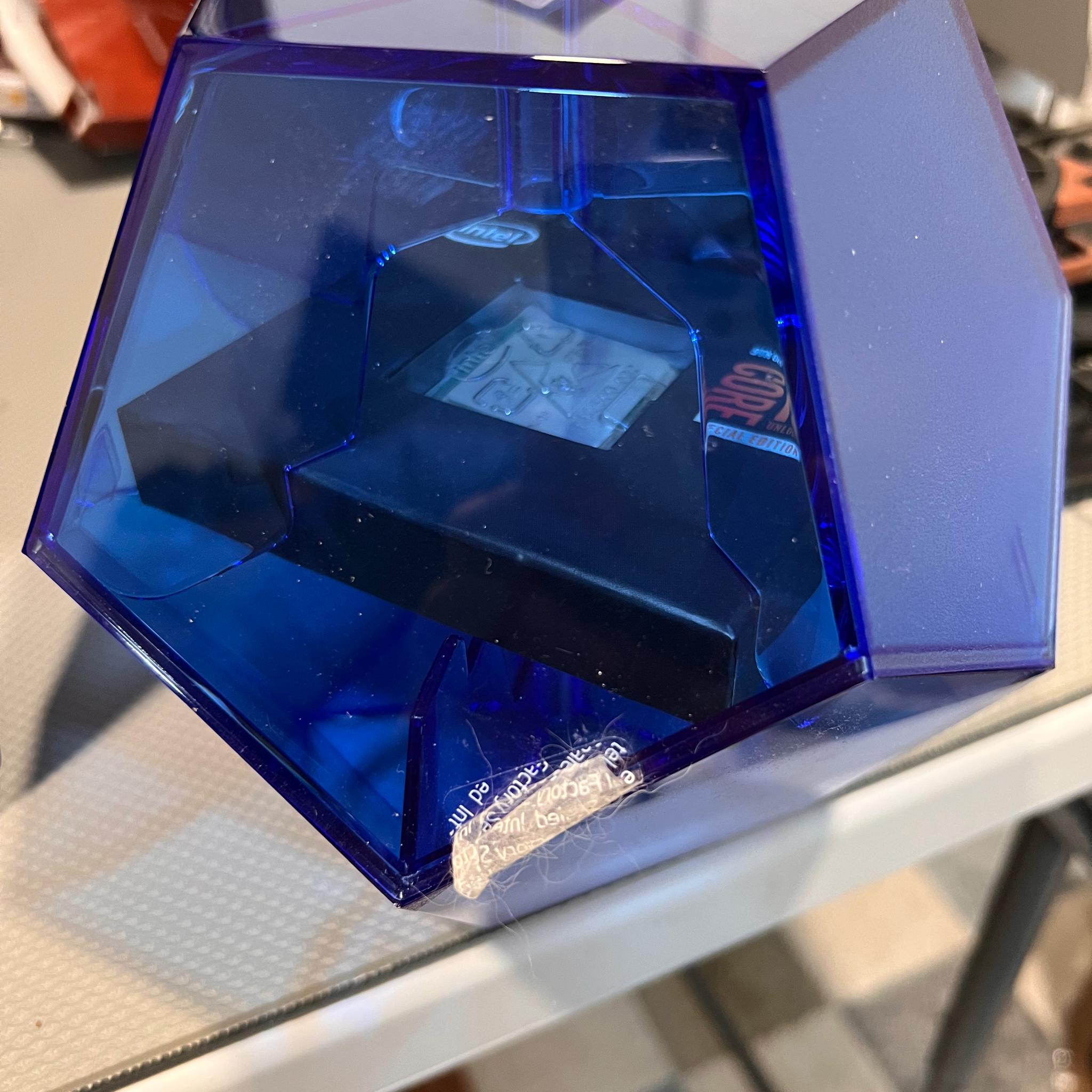 Intel Core i9-9900KS