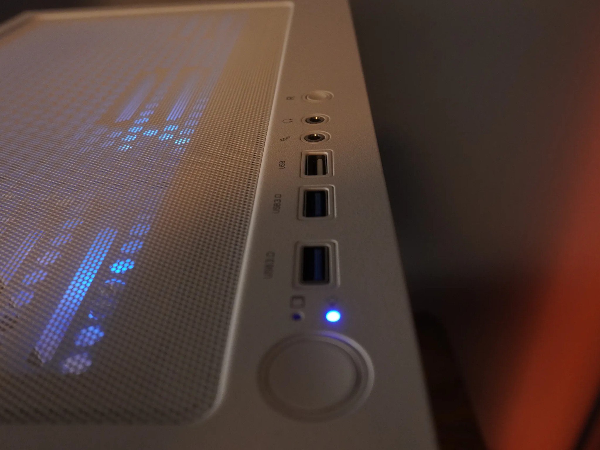 🤍AESTHETIC🤍 1440/1080p NEW GEN GAMING MACHINE 💚RTX 5060 💙 i5 12400f | 32GB | 1TB | WIFI