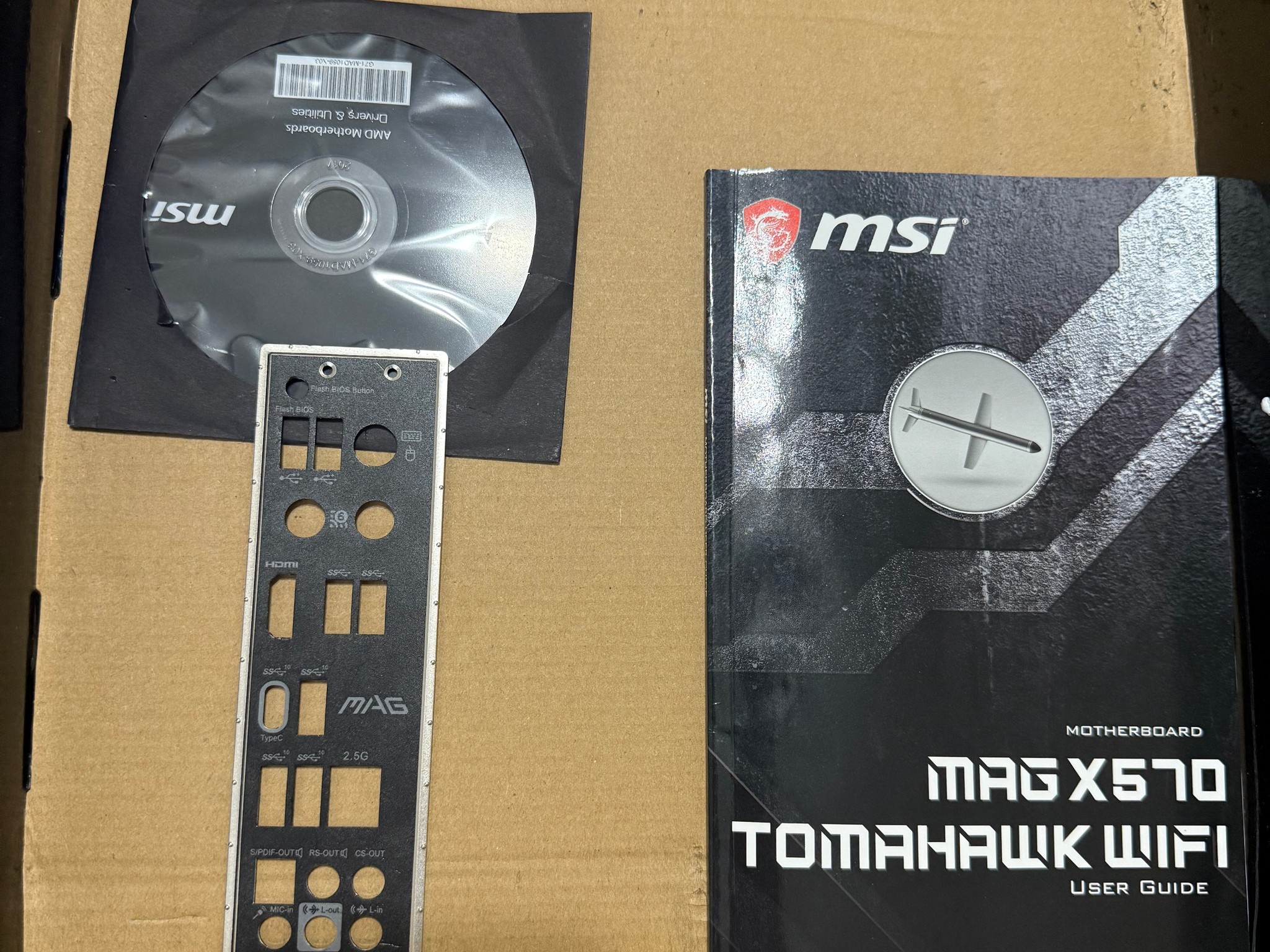 MSI MAG x570 Tomahawk WiFi