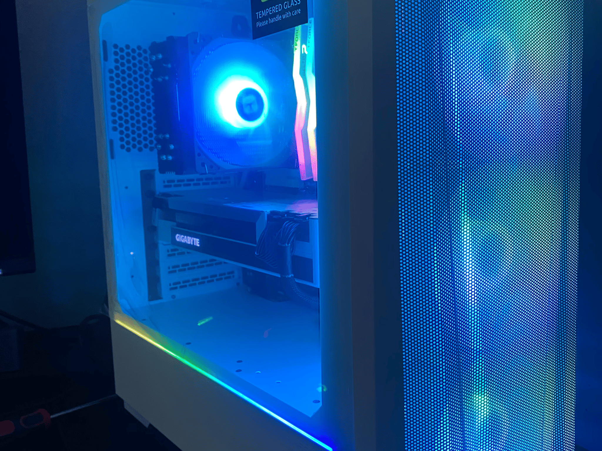 \Diorite/ i7 8700k RTX 3060 16gb RAM 1tb NVME 