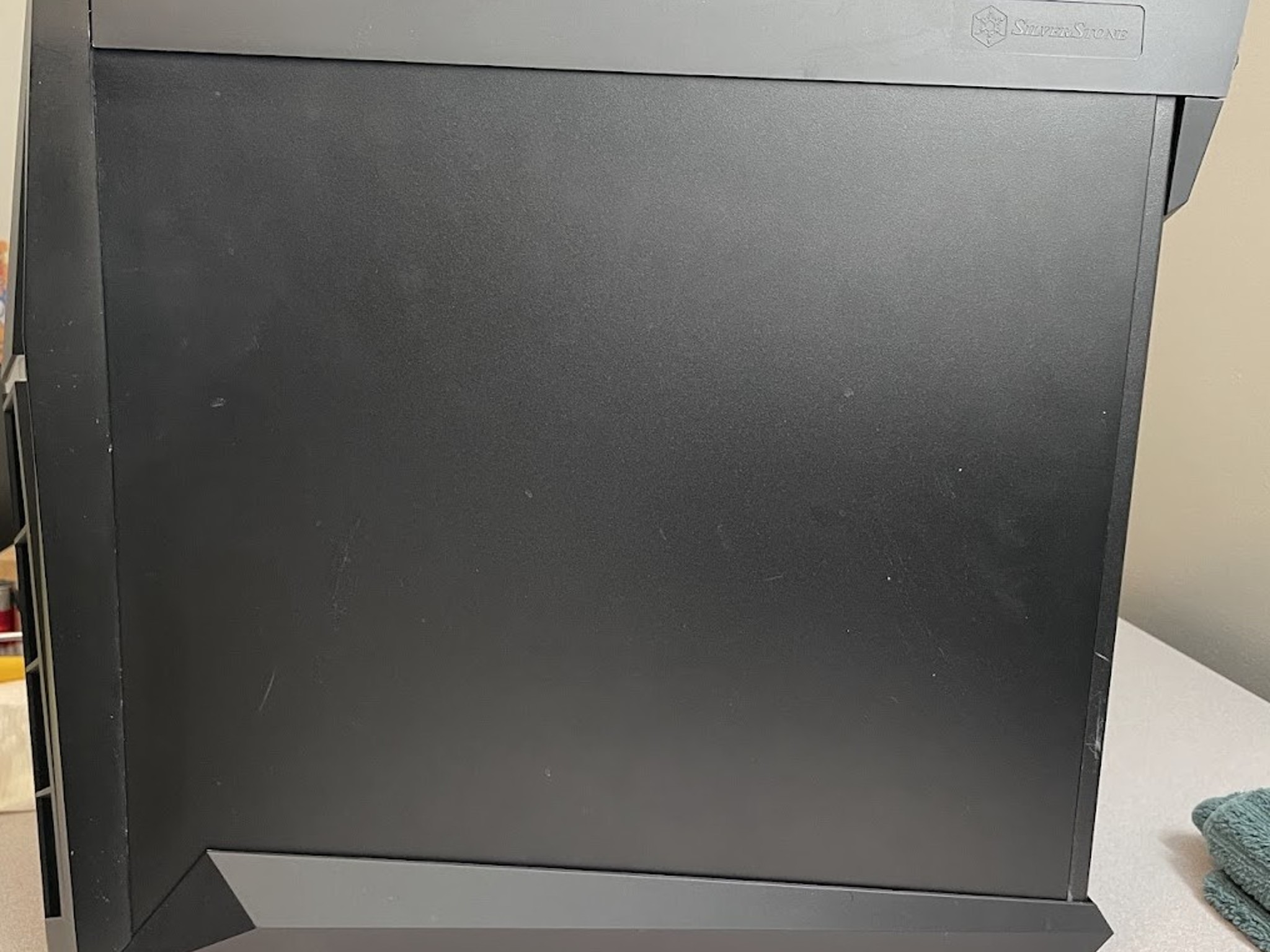 USED - SilverStone ATX Tower Case with 90-Degree Motherboard Rotation Black & Red CS-RVX01BR