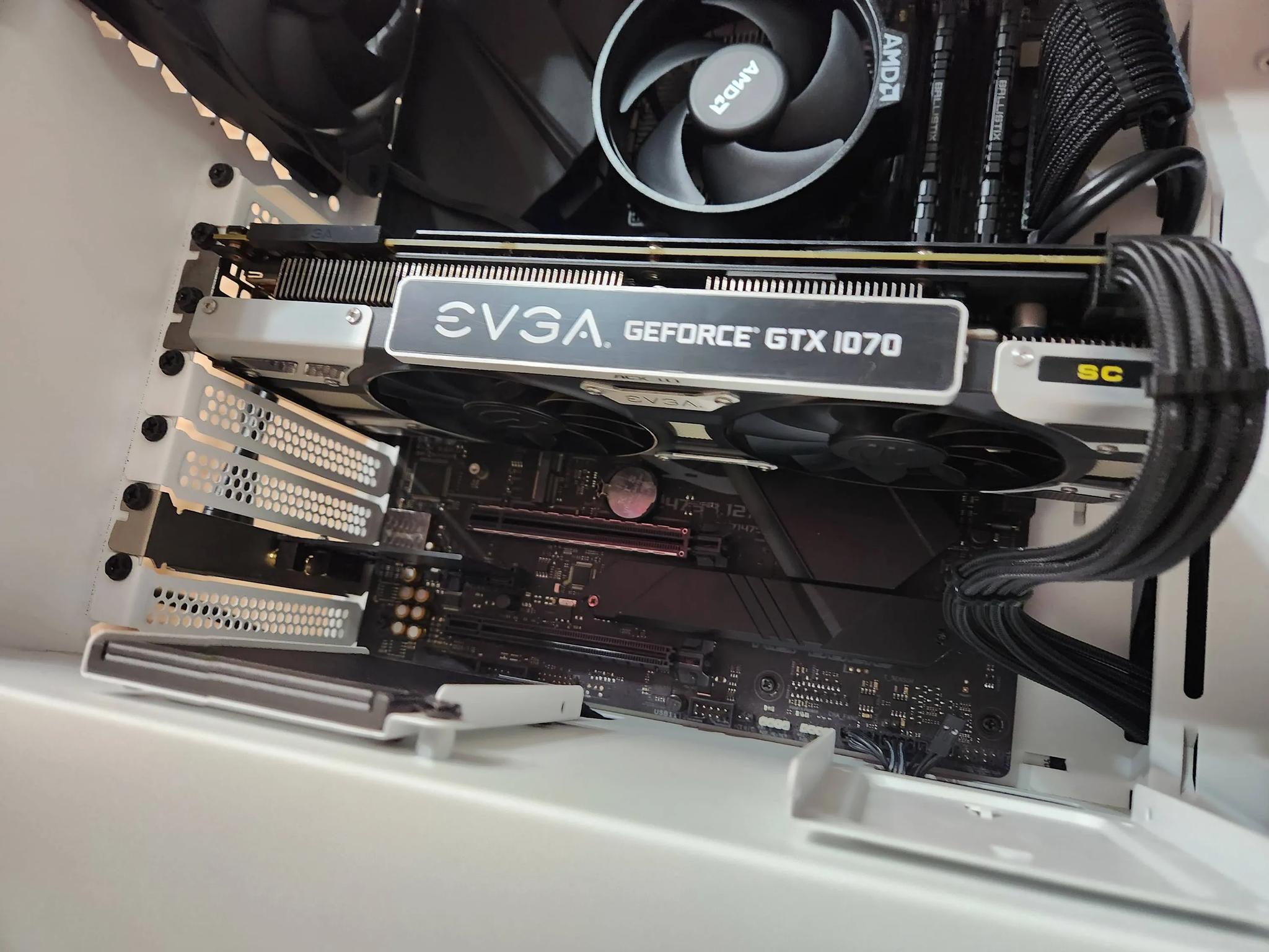 Custom Gaming PC-GTX 1070 R5 1400  512GB SSD 16GB RAM