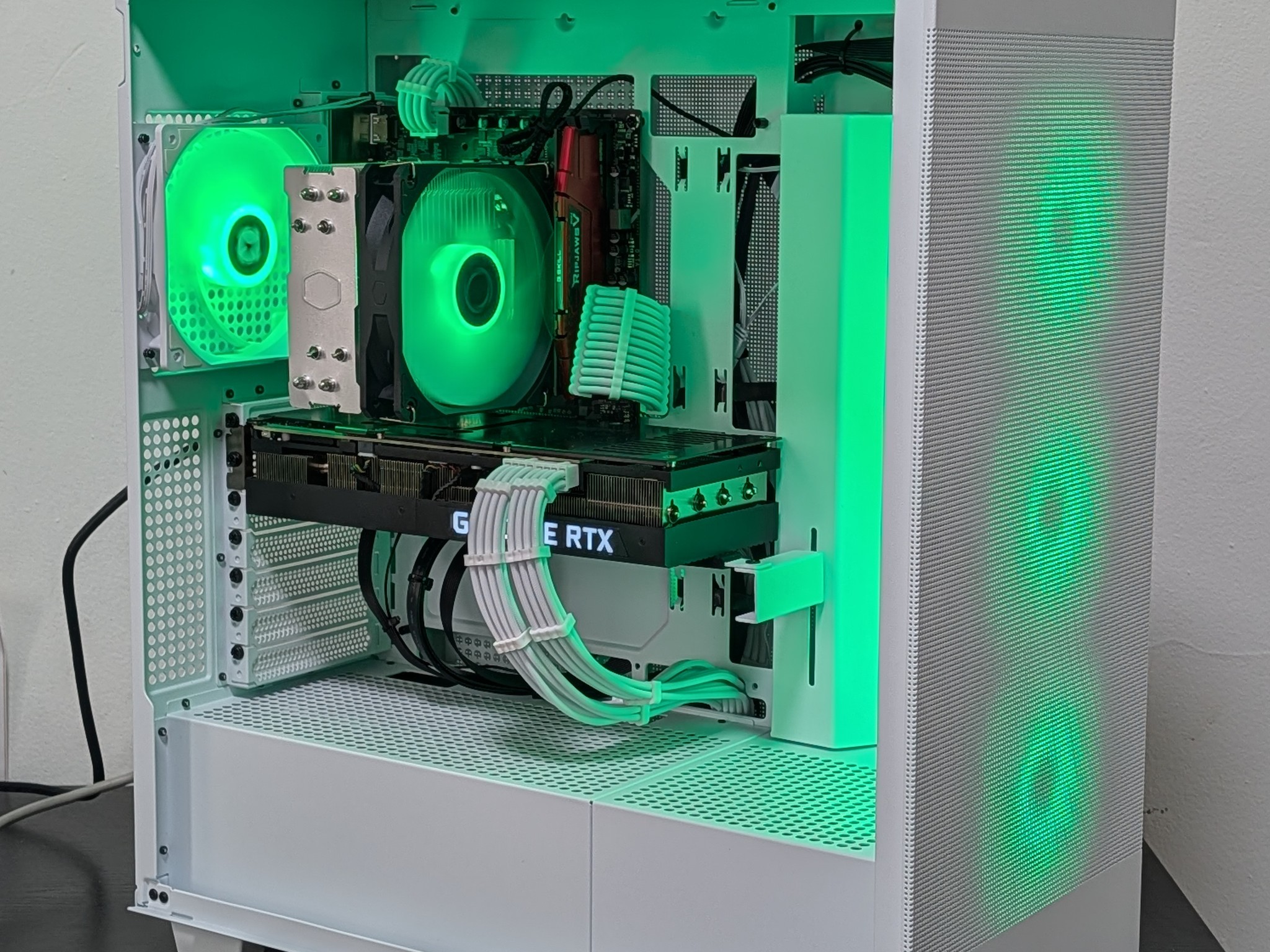 RTX 3080 10GB | intel i3 12100F | 16GB DDR4 | 1TB NVME M2 SSD | Win11 | Wi-Fi | Custom Gaming PC